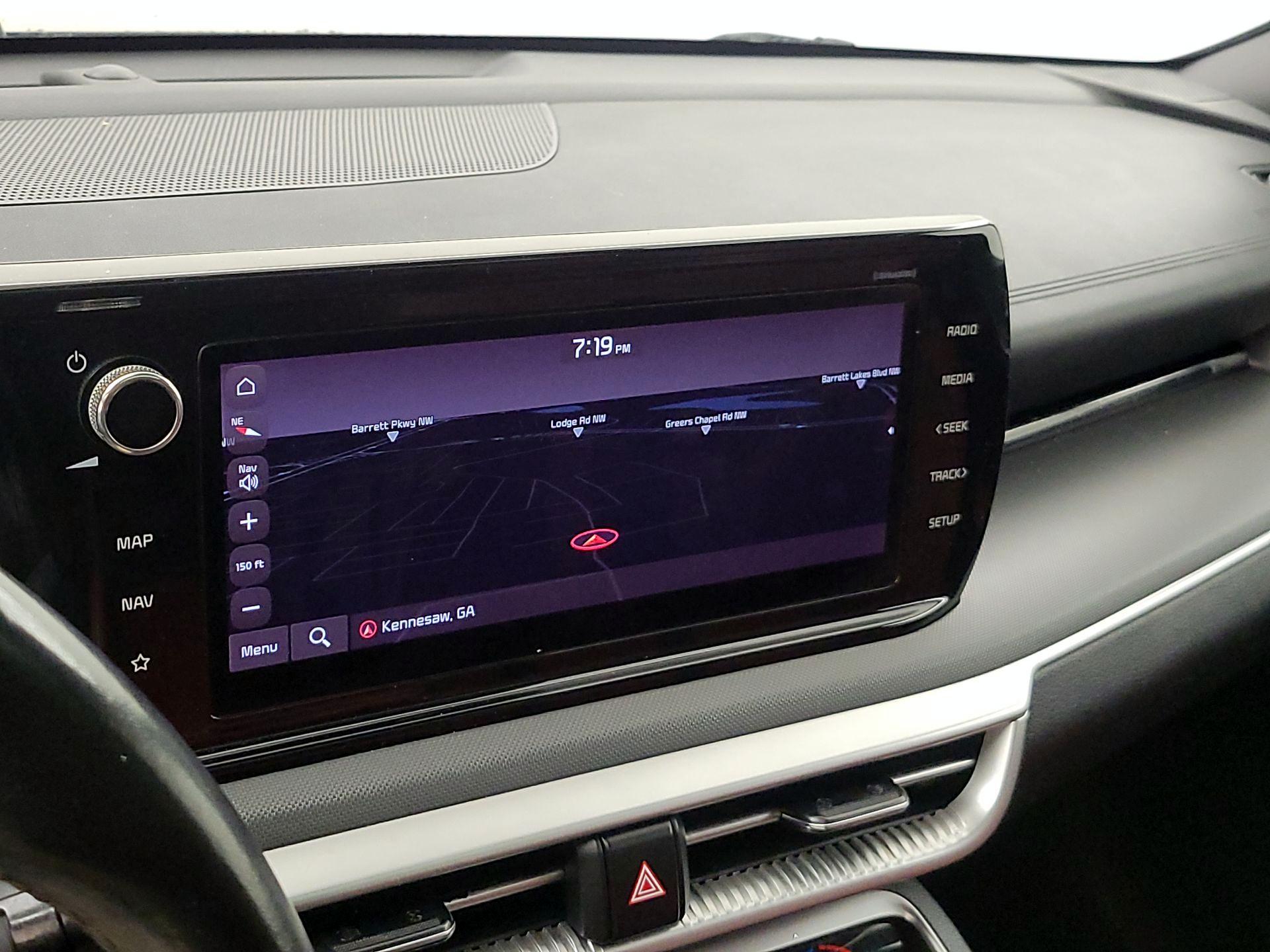 Thumbnail: 2022 Kia K5 - 14