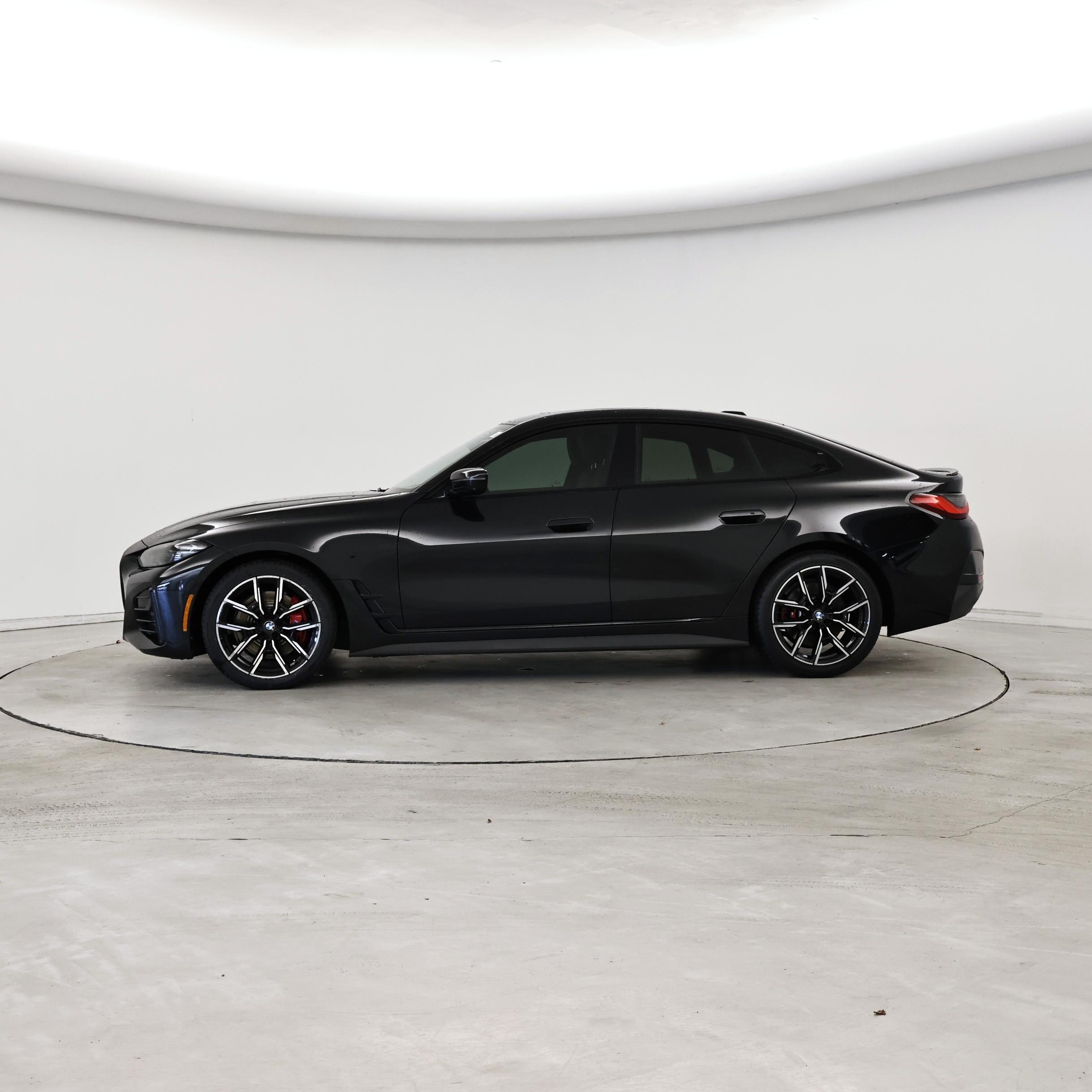 Thumbnail: 2022 BMW 4 Series - 3