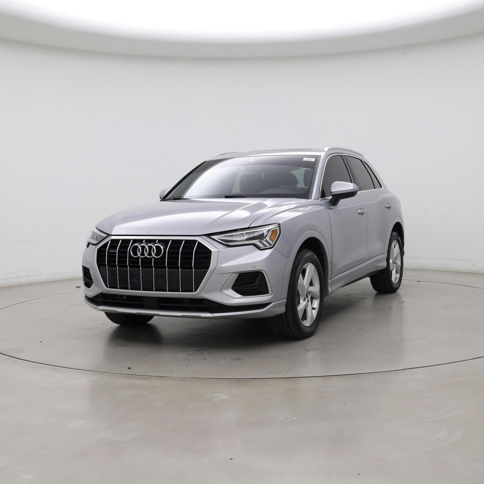Thumbnail: 2021 Audi Q3 - 4