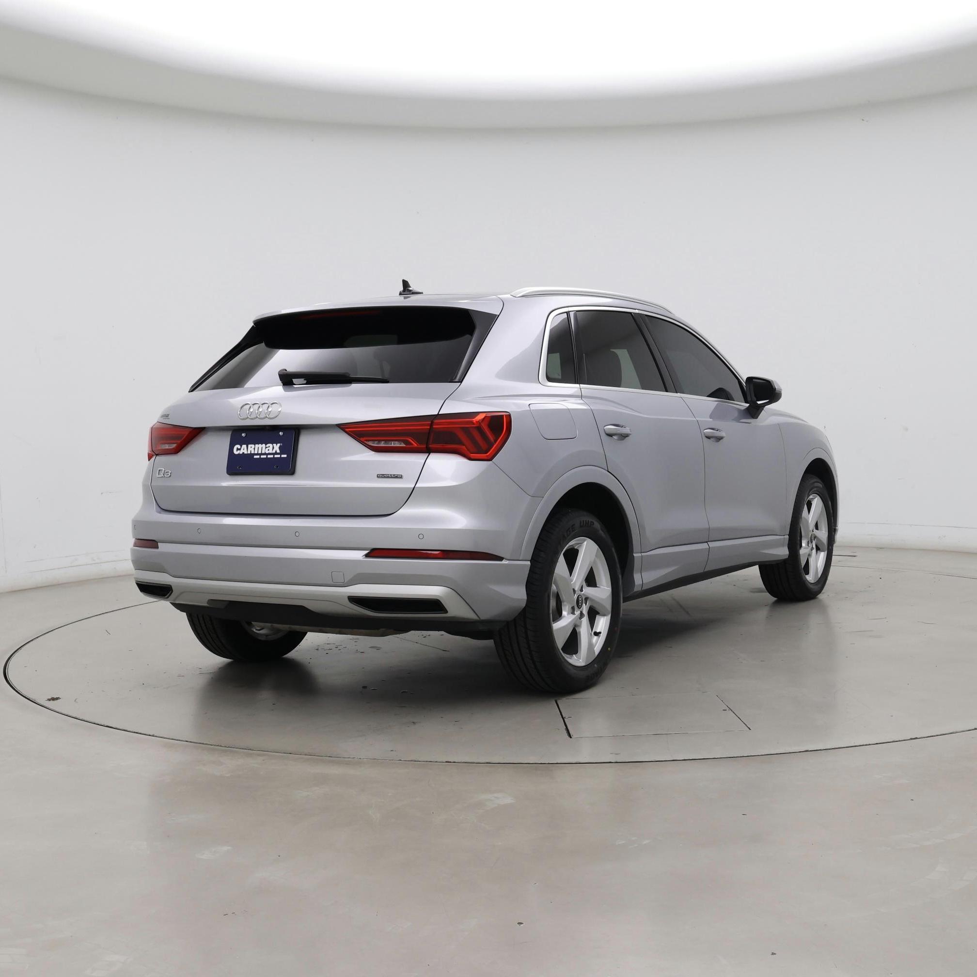 Thumbnail: 2021 Audi Q3 - 8