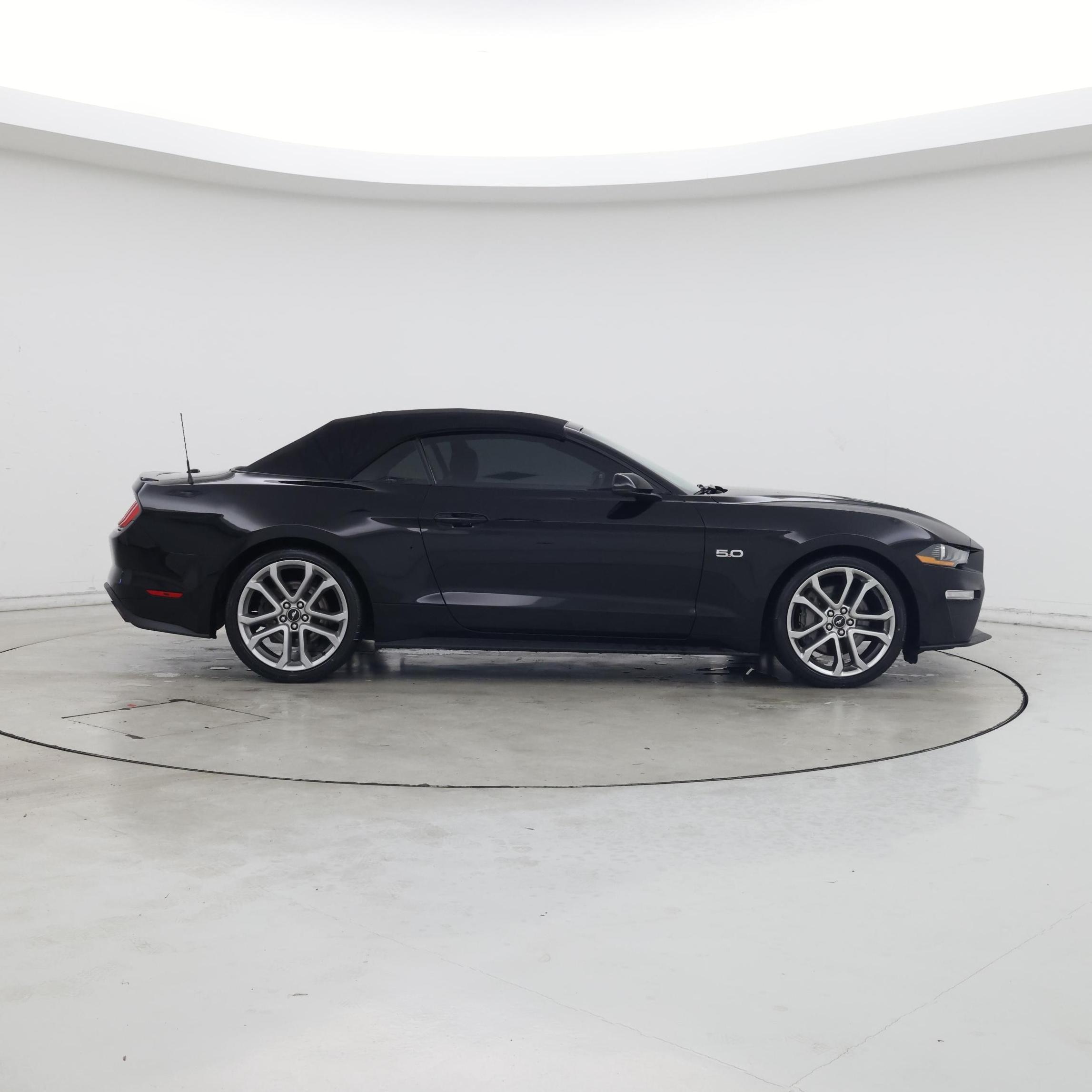 Thumbnail: 2021 Ford Mustang - 7