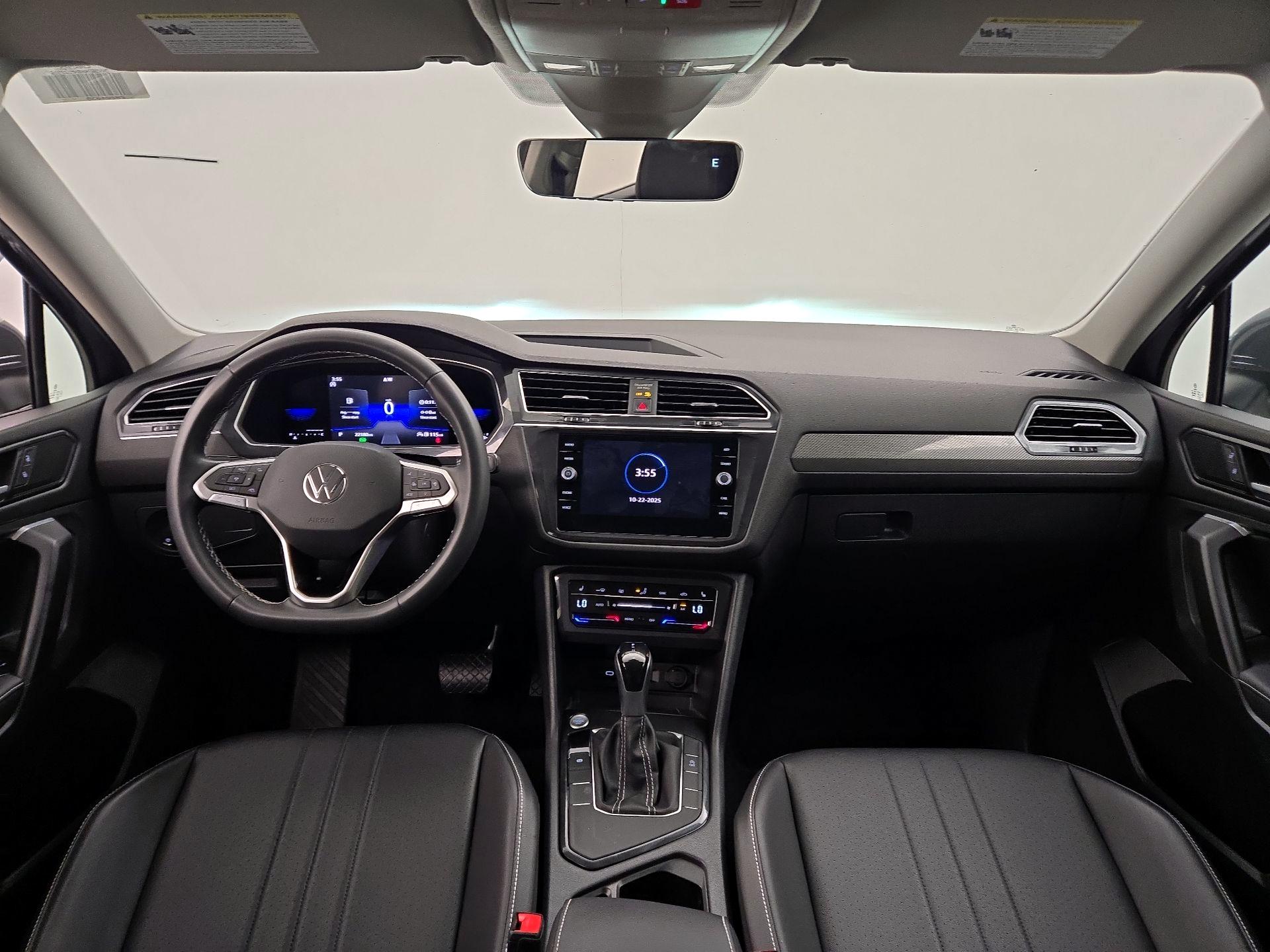 Thumbnail: 2022 Volkswagen Tiguan - 9