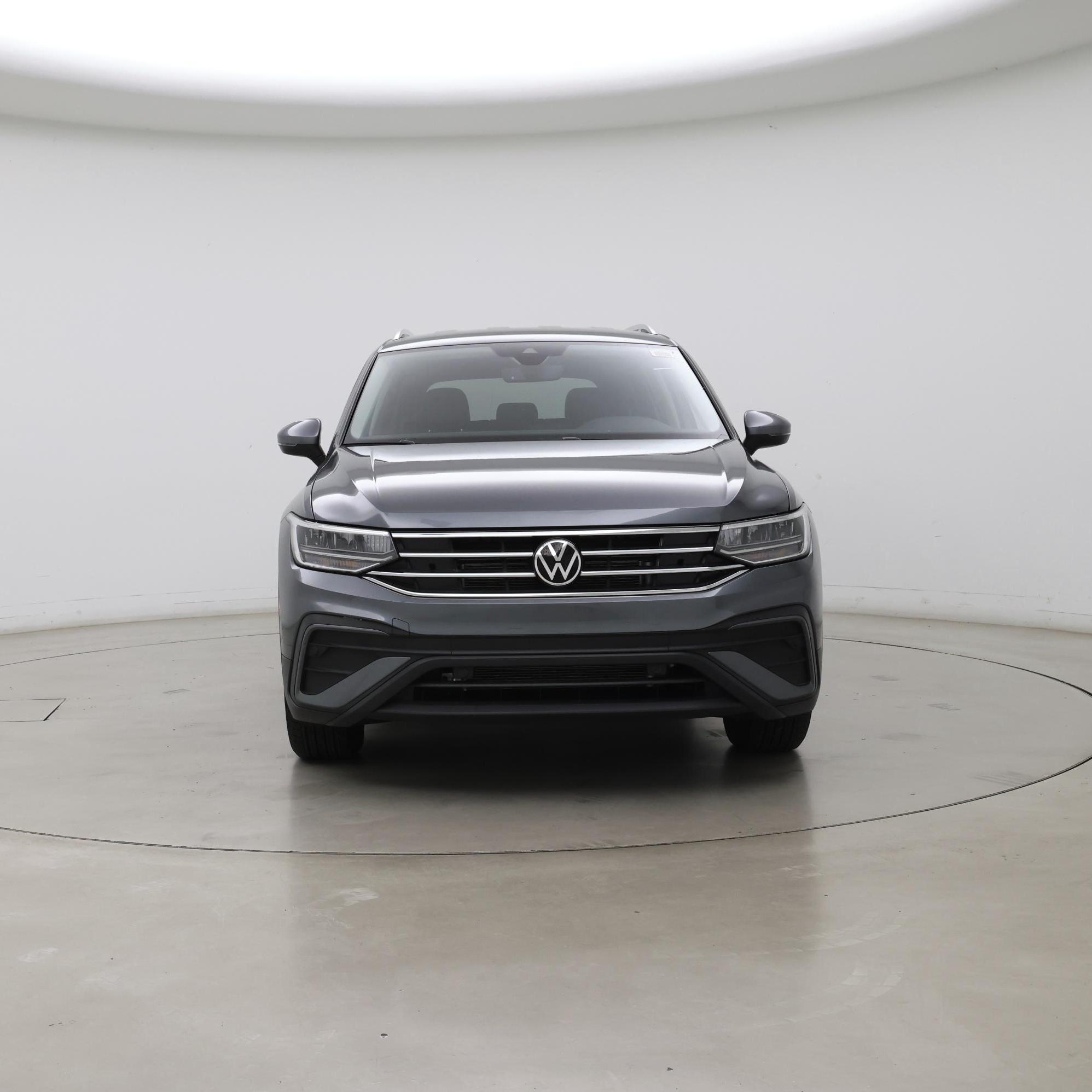 Thumbnail: 2022 Volkswagen Tiguan - 5
