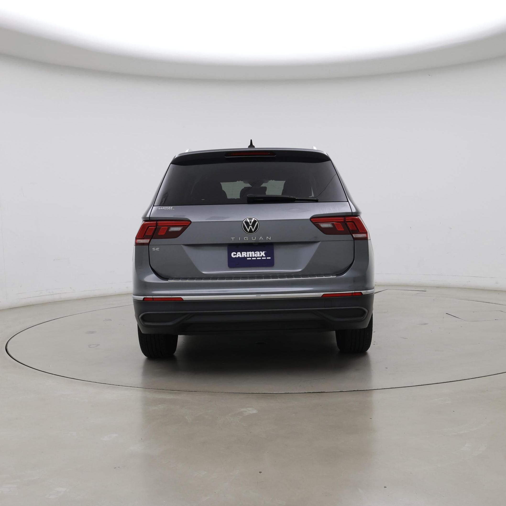 Thumbnail: 2022 Volkswagen Tiguan - 6