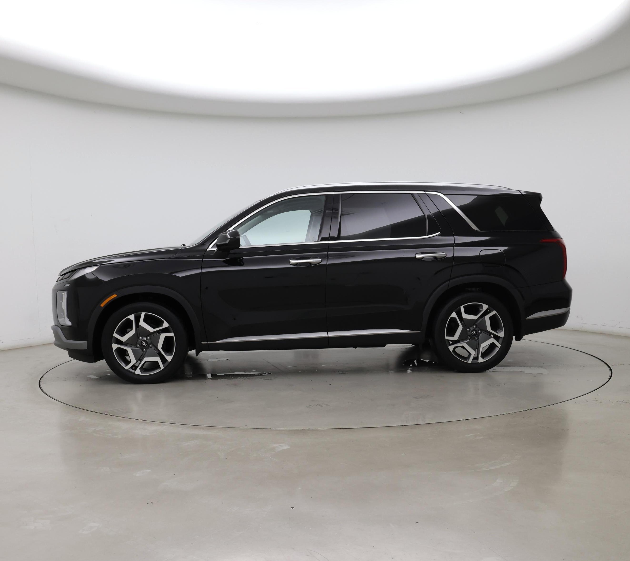 Thumbnail: 2023 Hyundai Palisade - 3