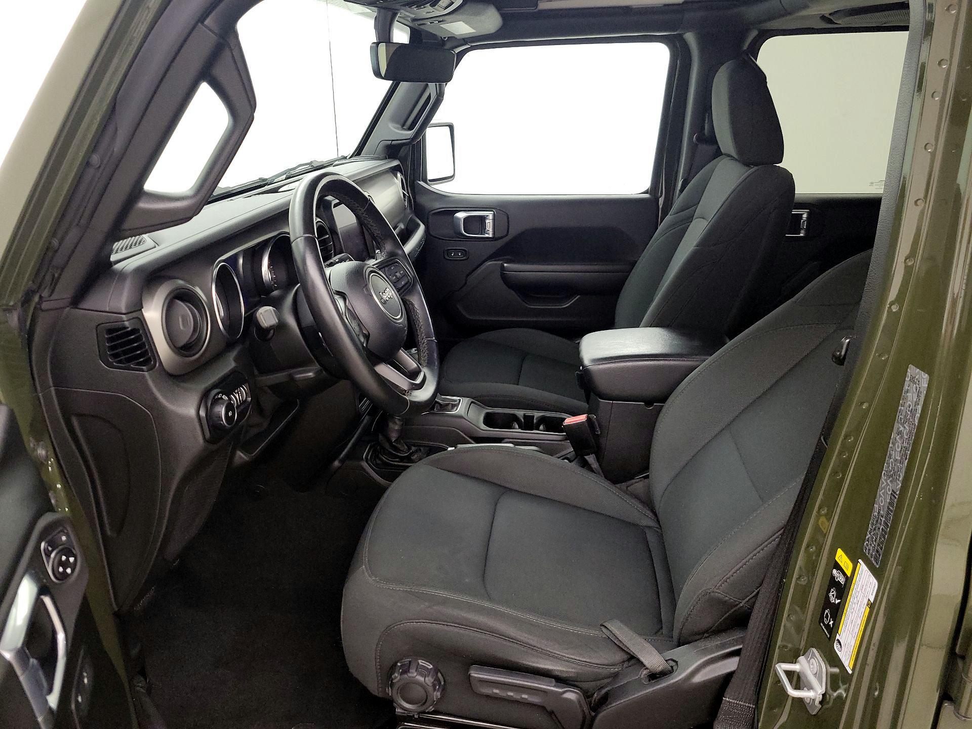 Thumbnail: 2021 Jeep Wrangler - 11