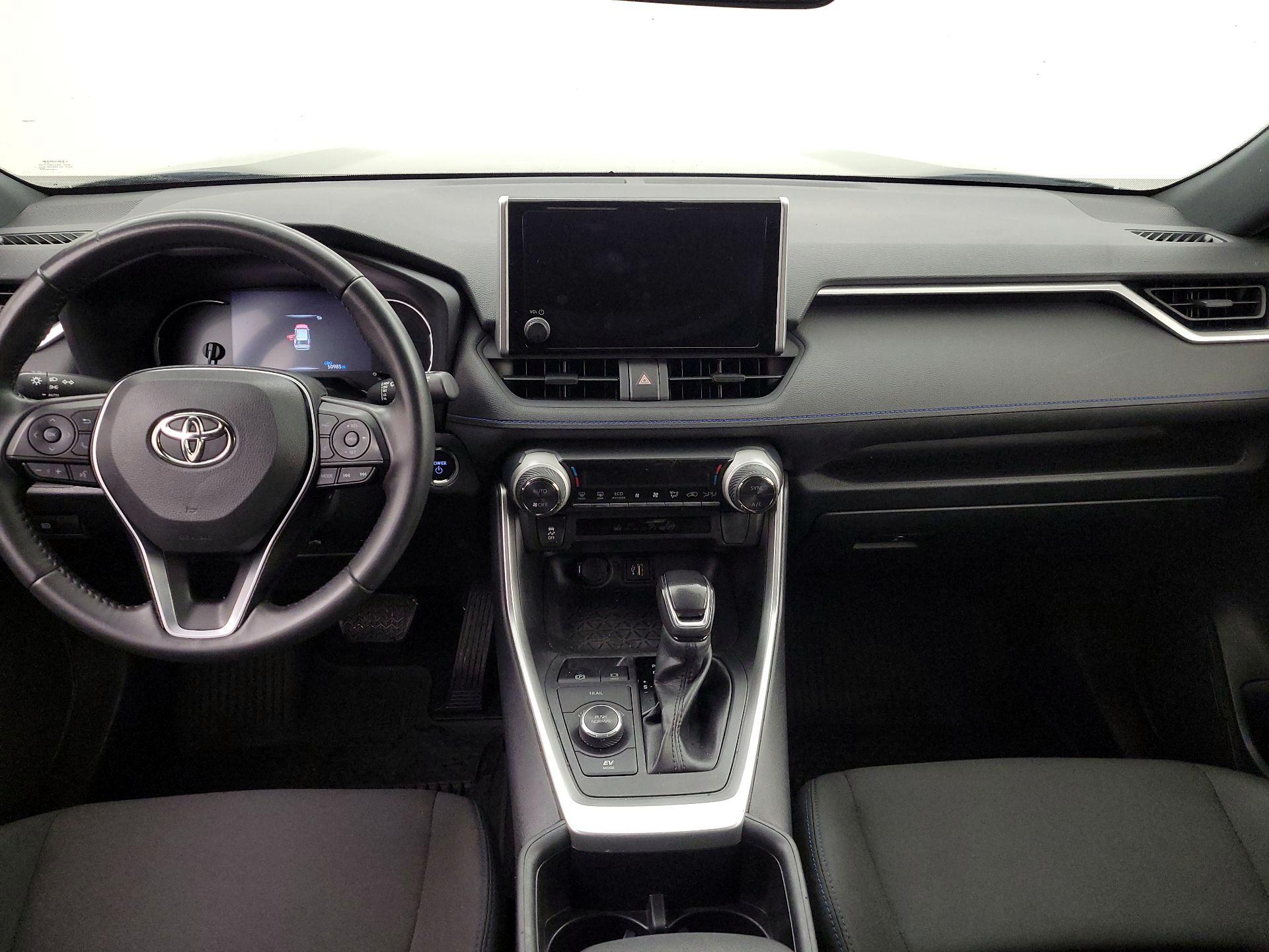 Thumbnail: 2023 Toyota RAV4 - 9