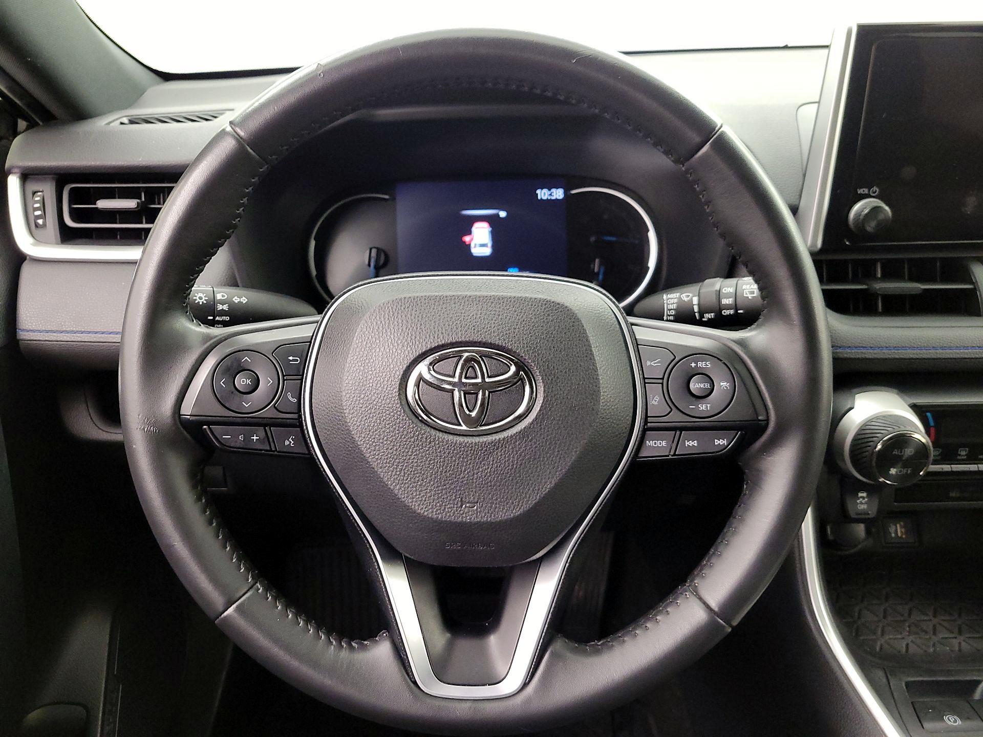 Thumbnail: 2023 Toyota RAV4 - 10