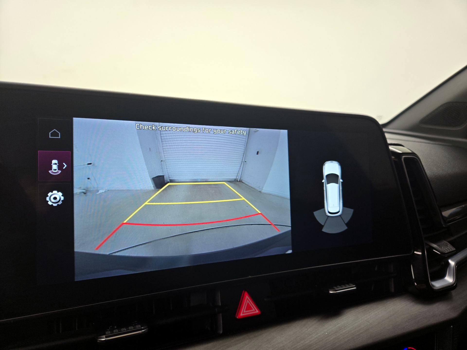 Thumbnail: 2023 Kia Sportage - 15