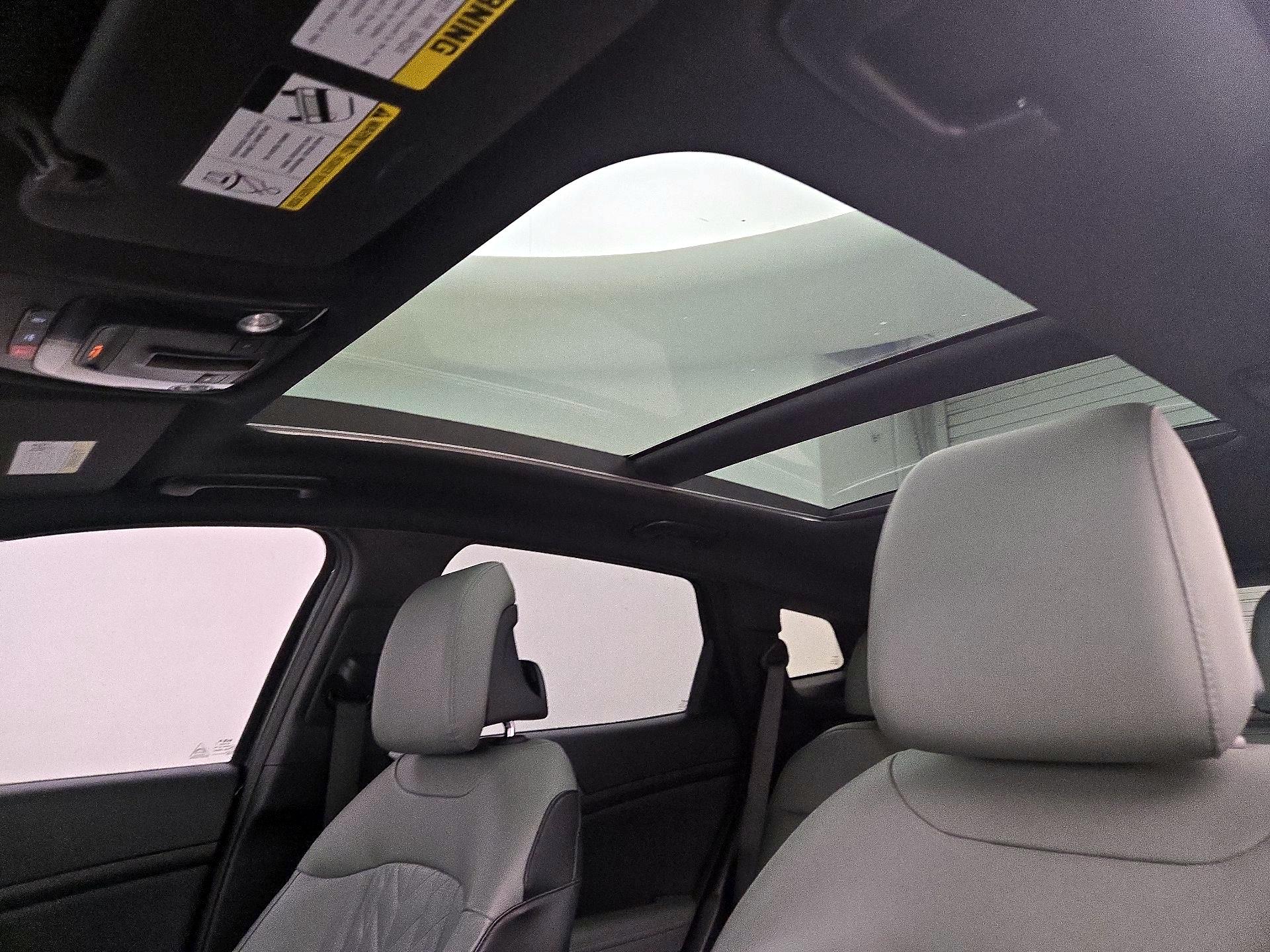 Thumbnail: 2023 Kia Sportage - 20