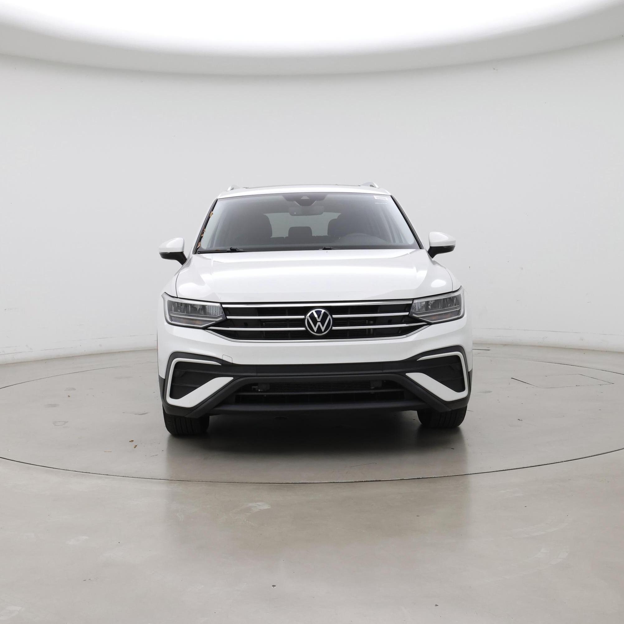 Thumbnail: 2022 Volkswagen Tiguan - 5