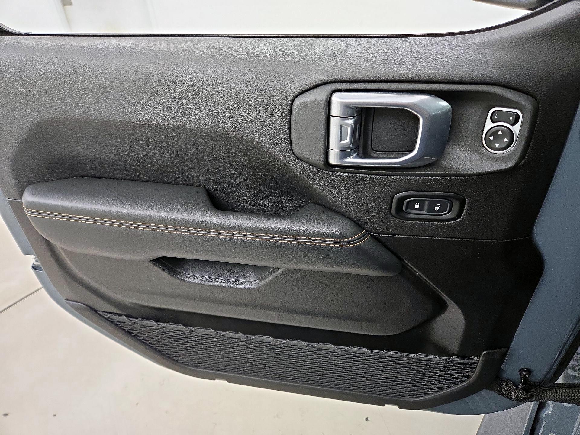 Thumbnail: 2024 Jeep Wrangler - 12