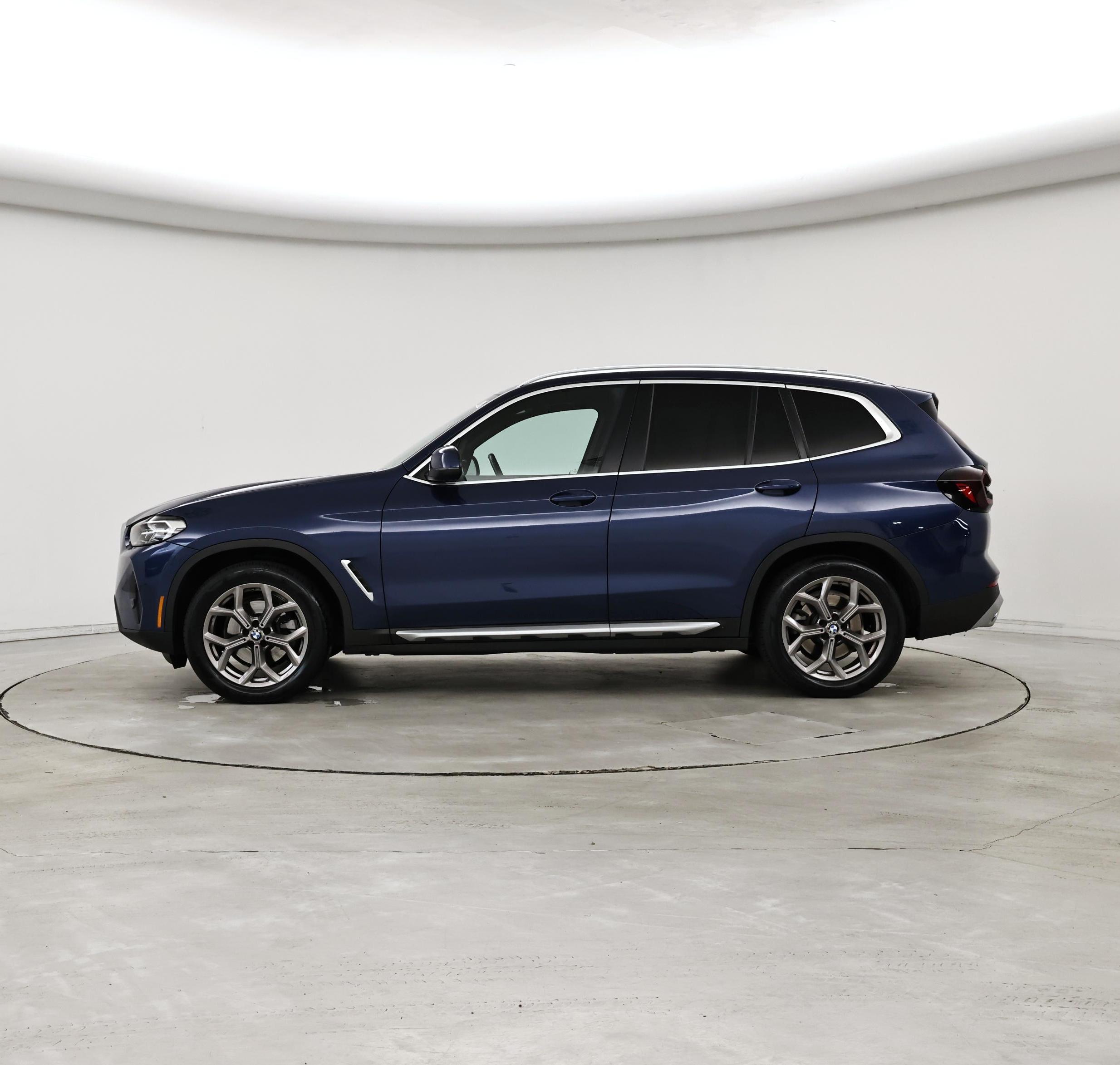 Thumbnail: 2022 BMW X3 - 3