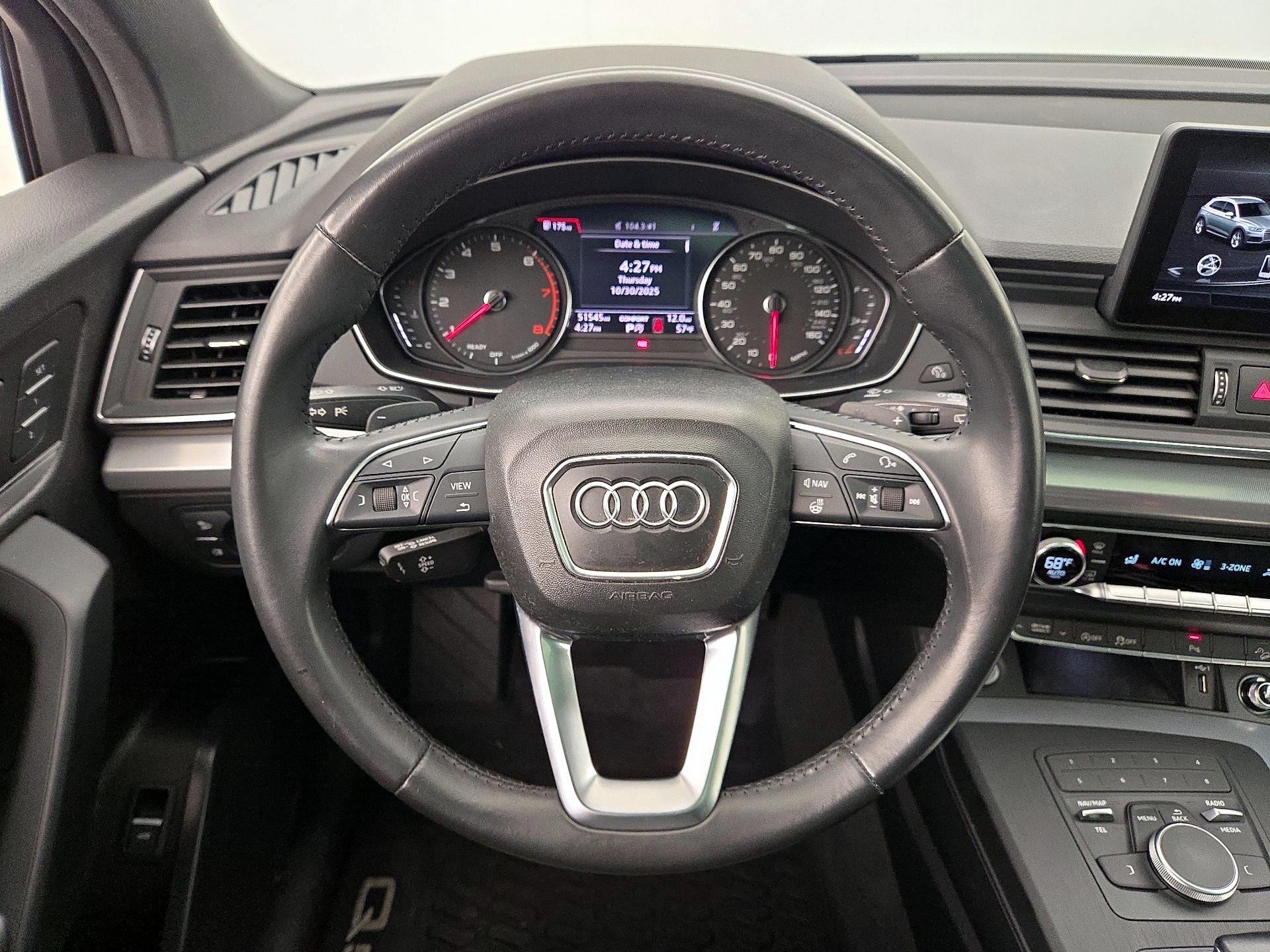 Thumbnail: 2020 Audi Q5 - 10