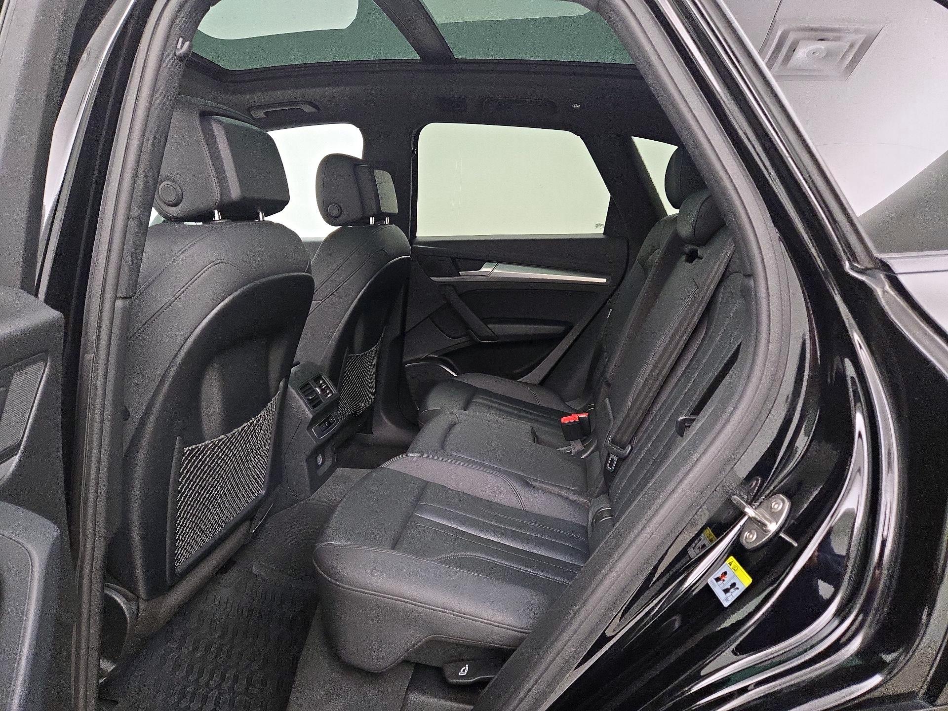 Thumbnail: 2020 Audi Q5 - 20