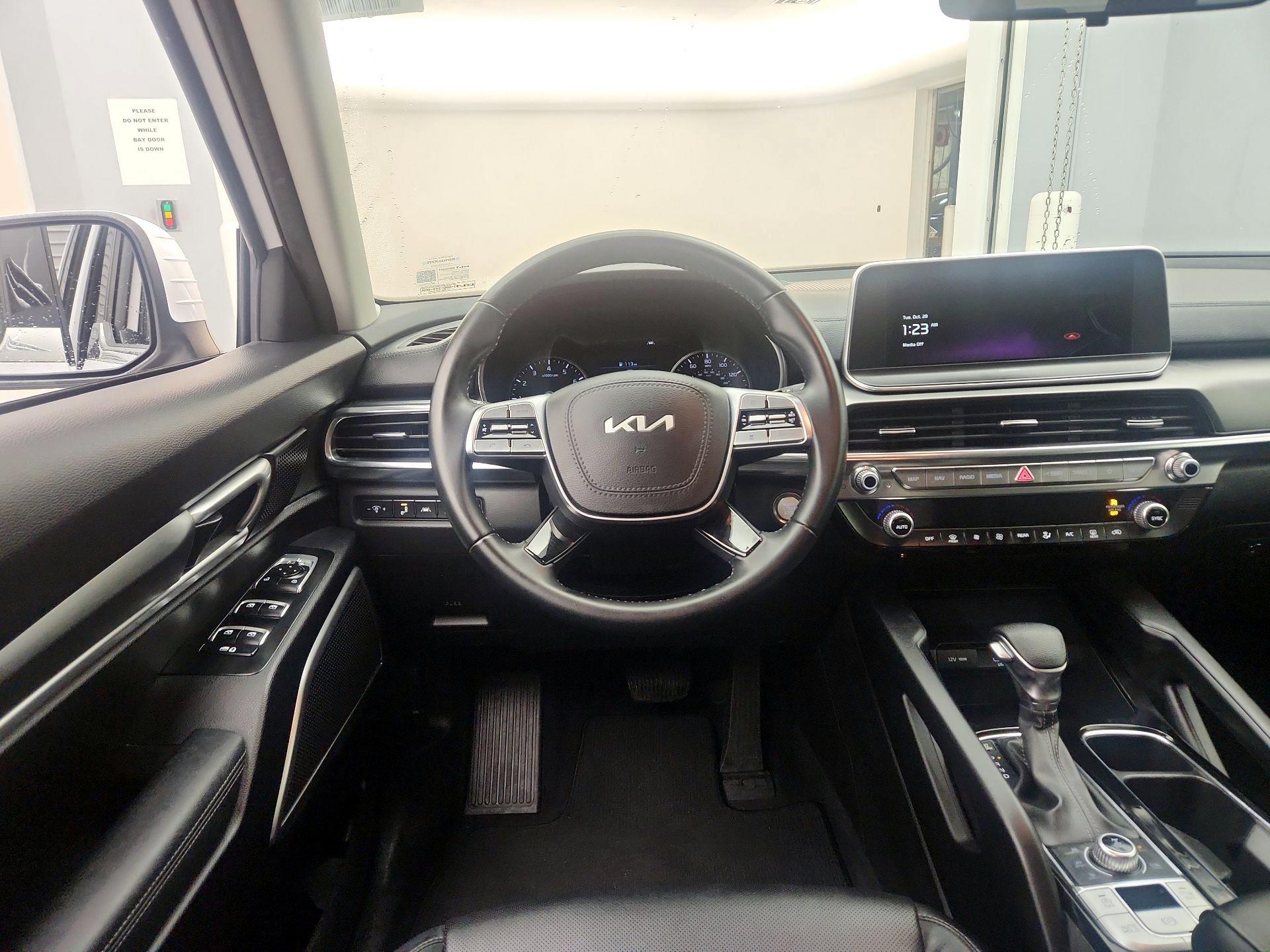 Thumbnail: 2022 Kia Telluride - 10