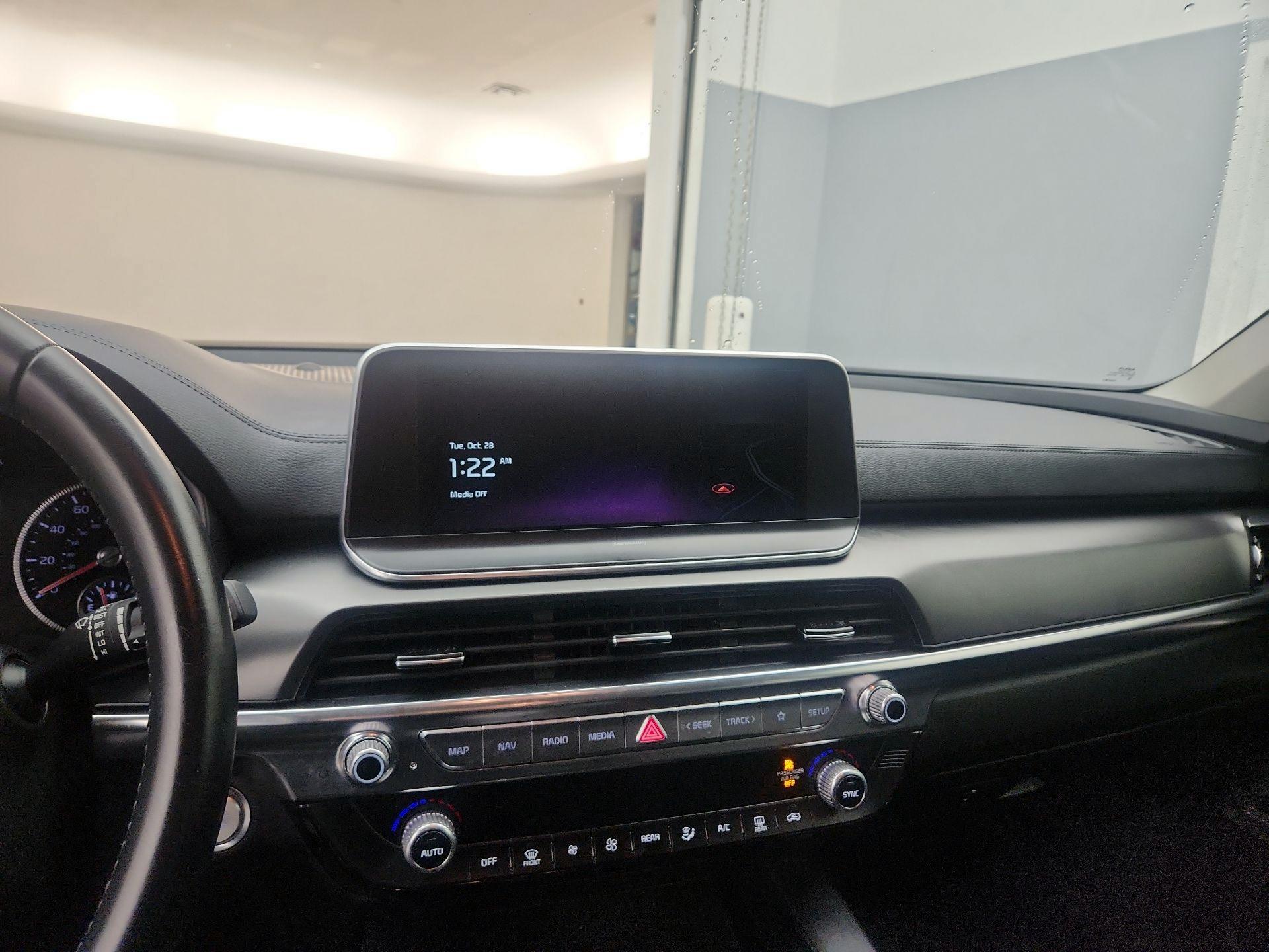 Thumbnail: 2022 Kia Telluride - 15