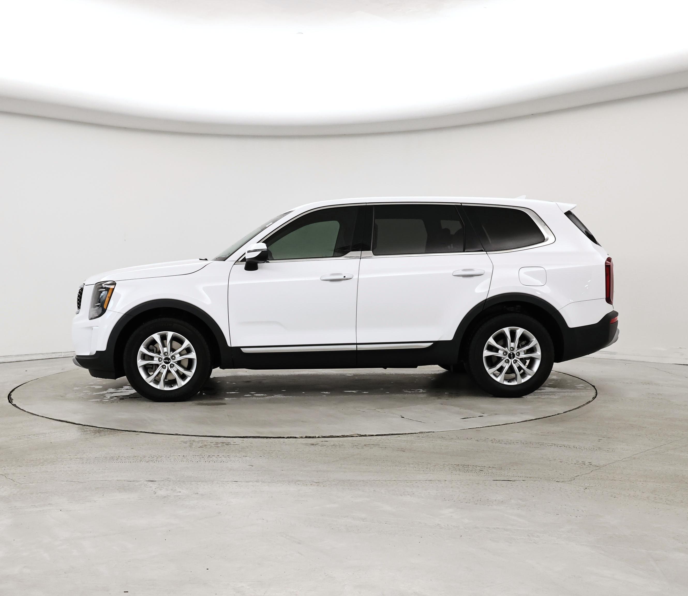 Thumbnail: 2022 Kia Telluride - 3