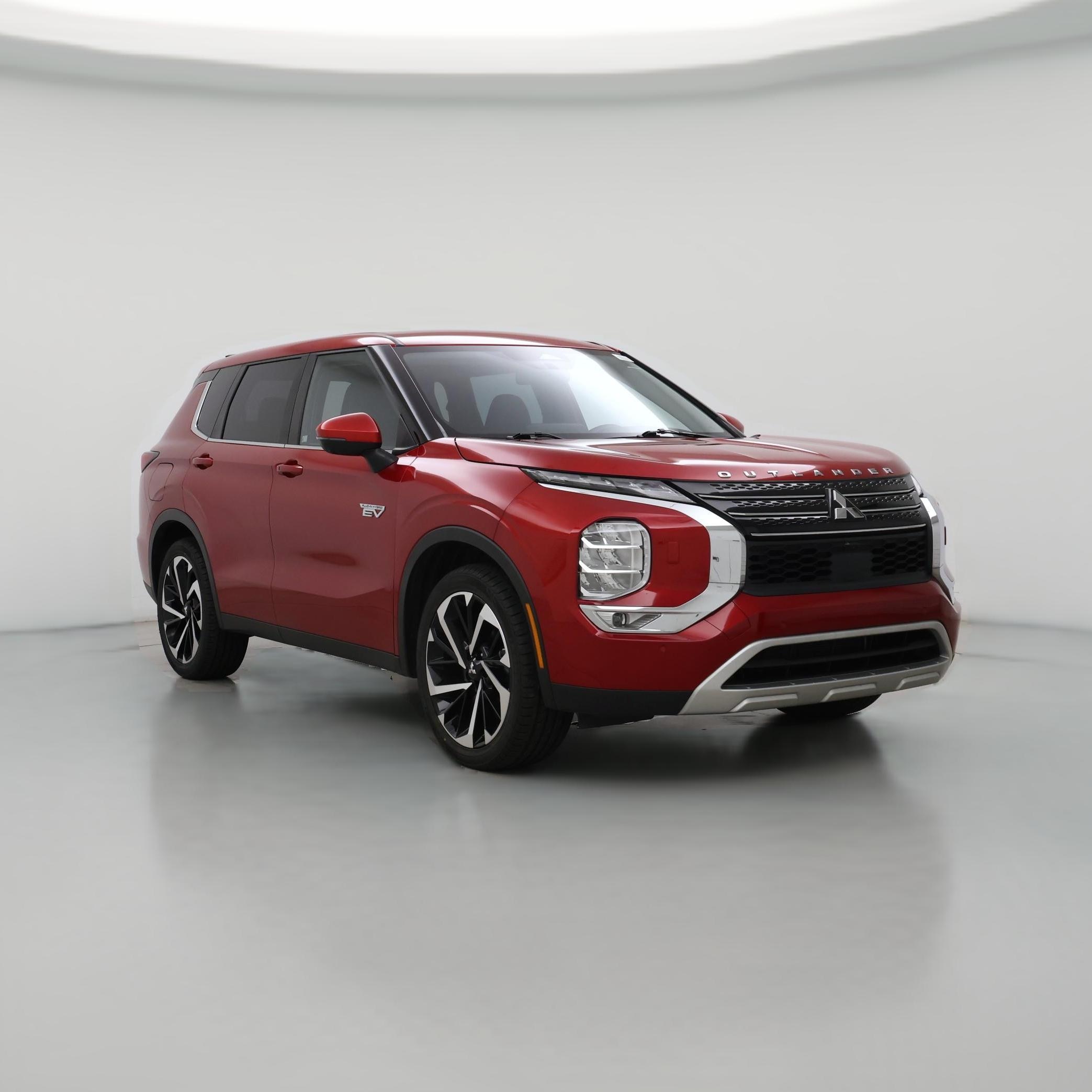 Thumbnail: 2023 Mitsubishi Outlander - 1