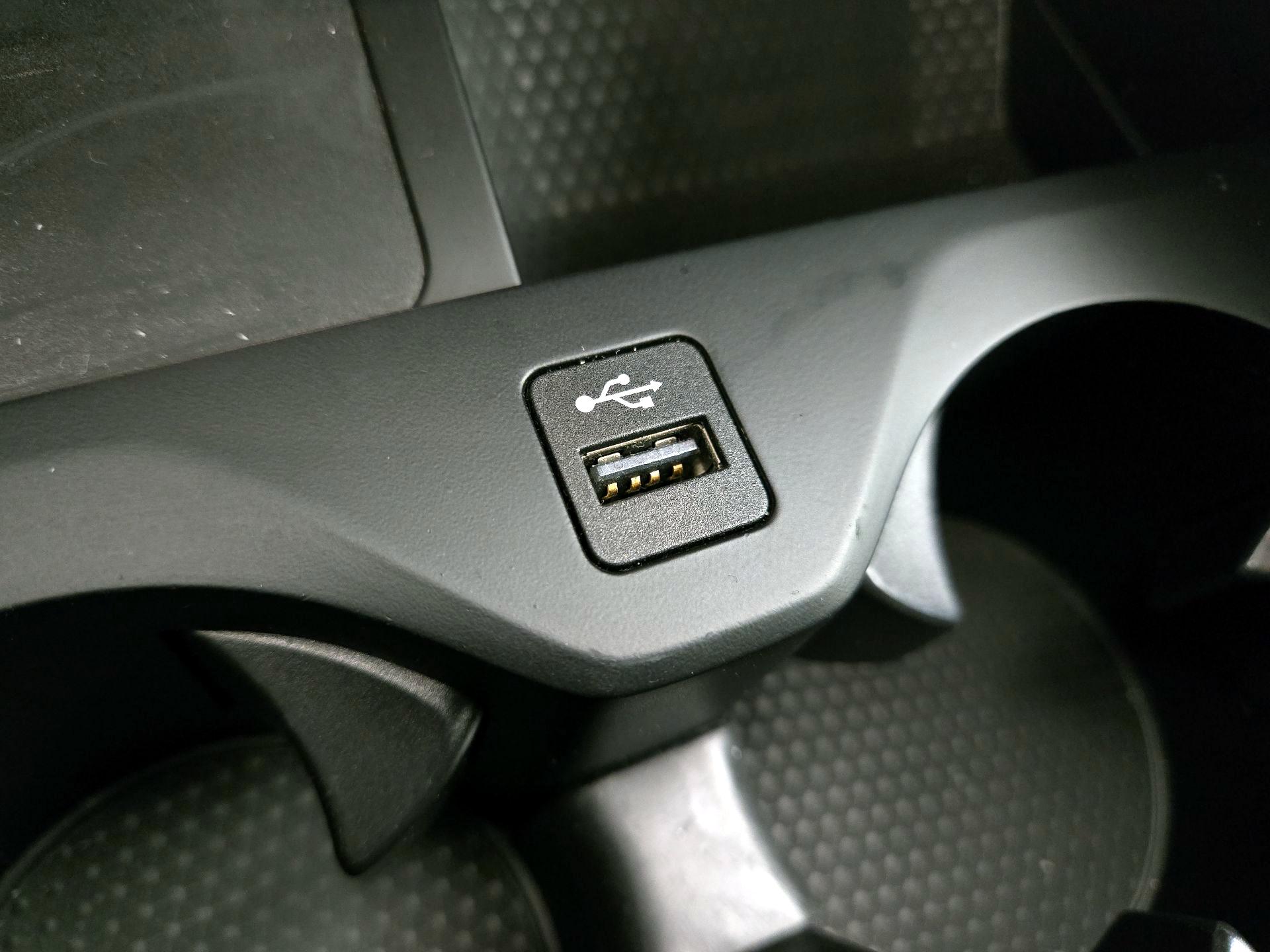 Thumbnail: 2021 BMW X5 - 19