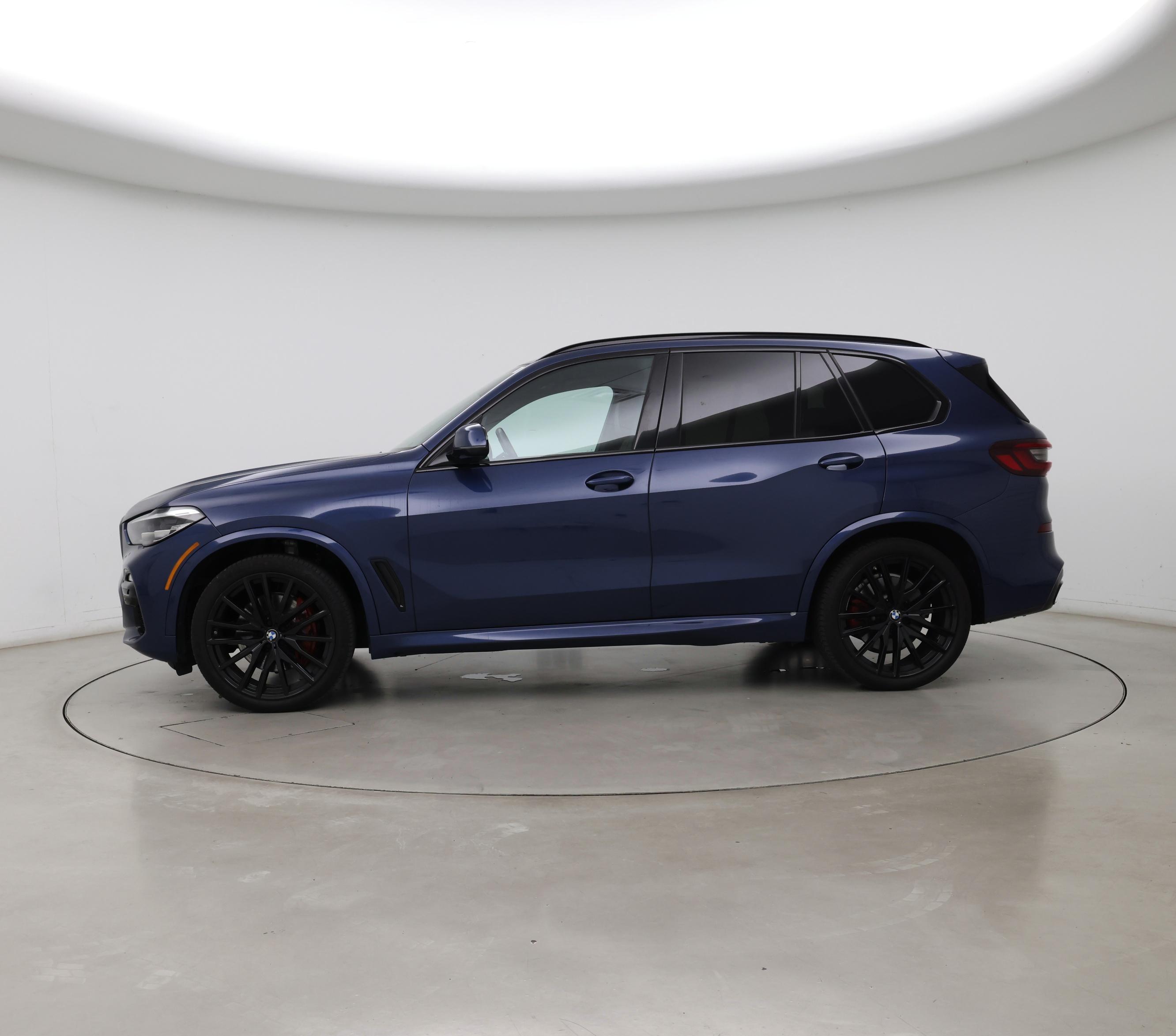Thumbnail: 2021 BMW X5 - 3