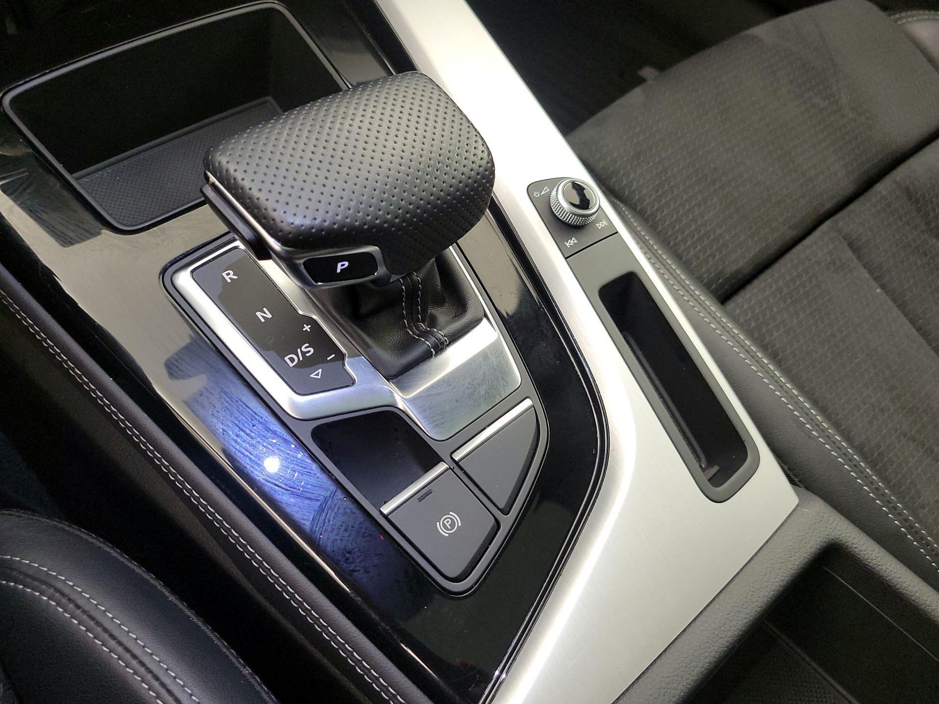 Thumbnail: 2022 Audi A5 - 18