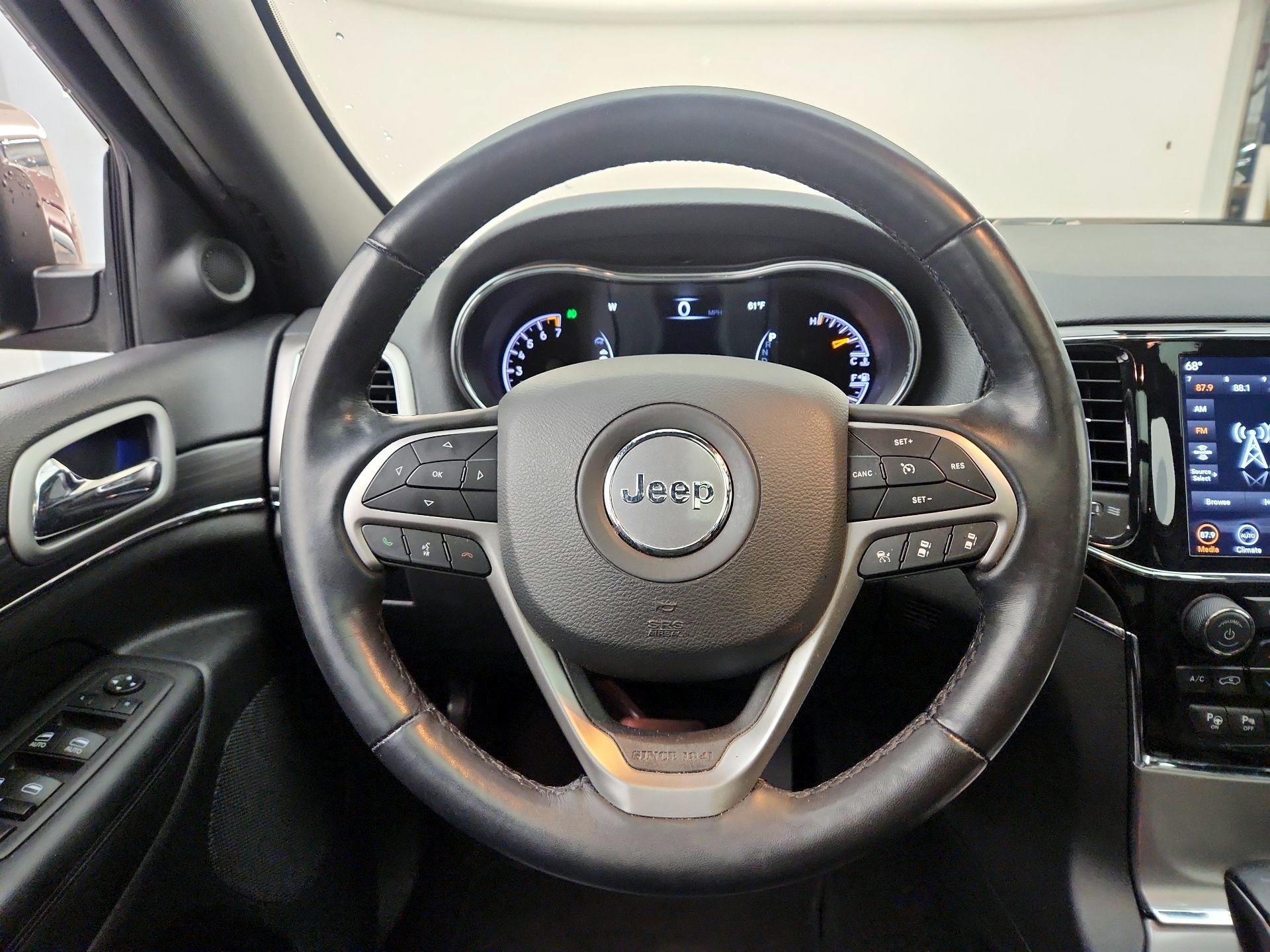 Thumbnail: 2022 Jeep Grand Cherokee - 10