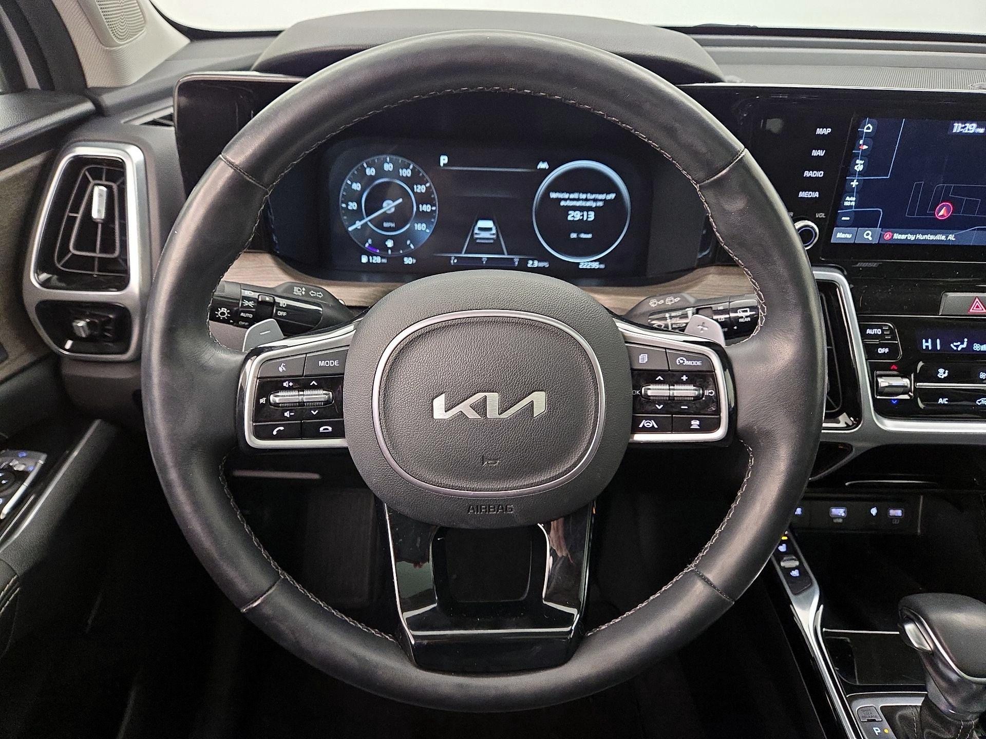 Thumbnail: 2023 Kia Sorento - 10