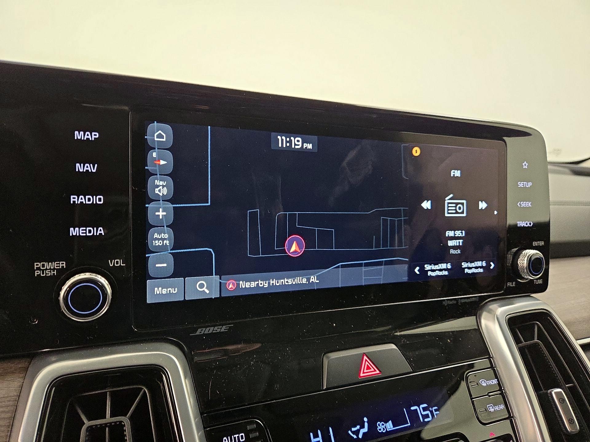 Thumbnail: 2023 Kia Sorento - 14