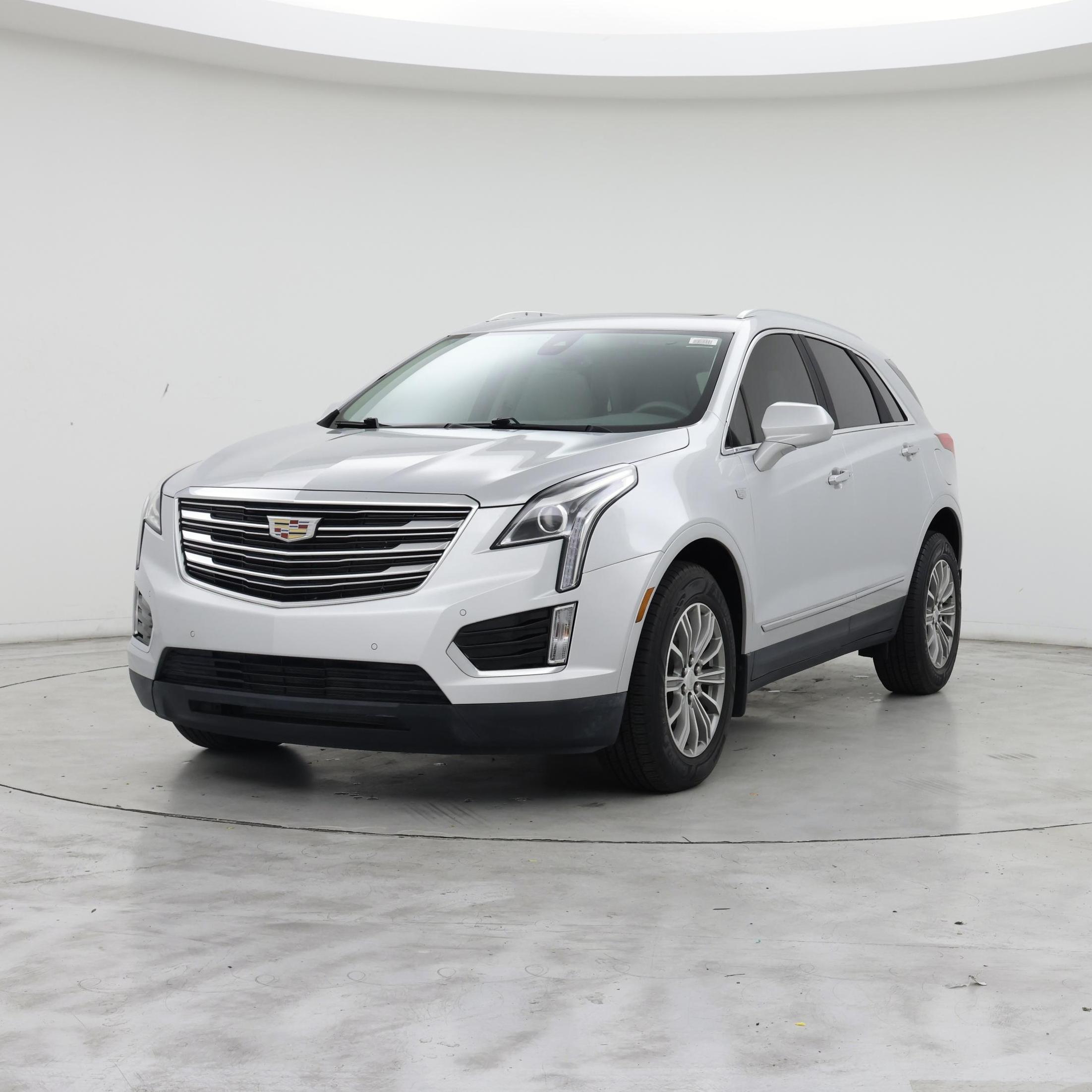 Thumbnail: 2017 Cadillac XT5 - 4