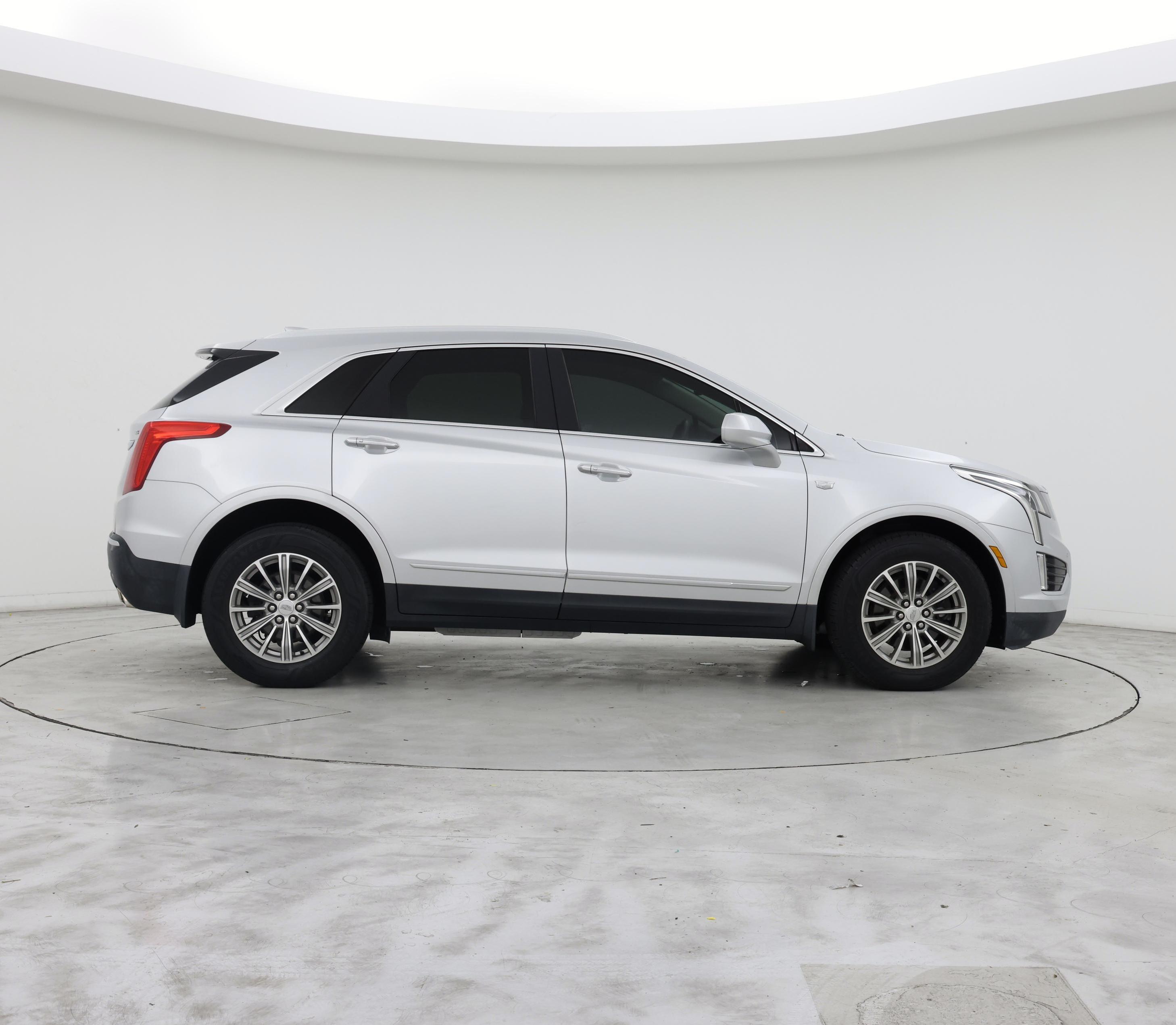 Thumbnail: 2017 Cadillac XT5 - 7