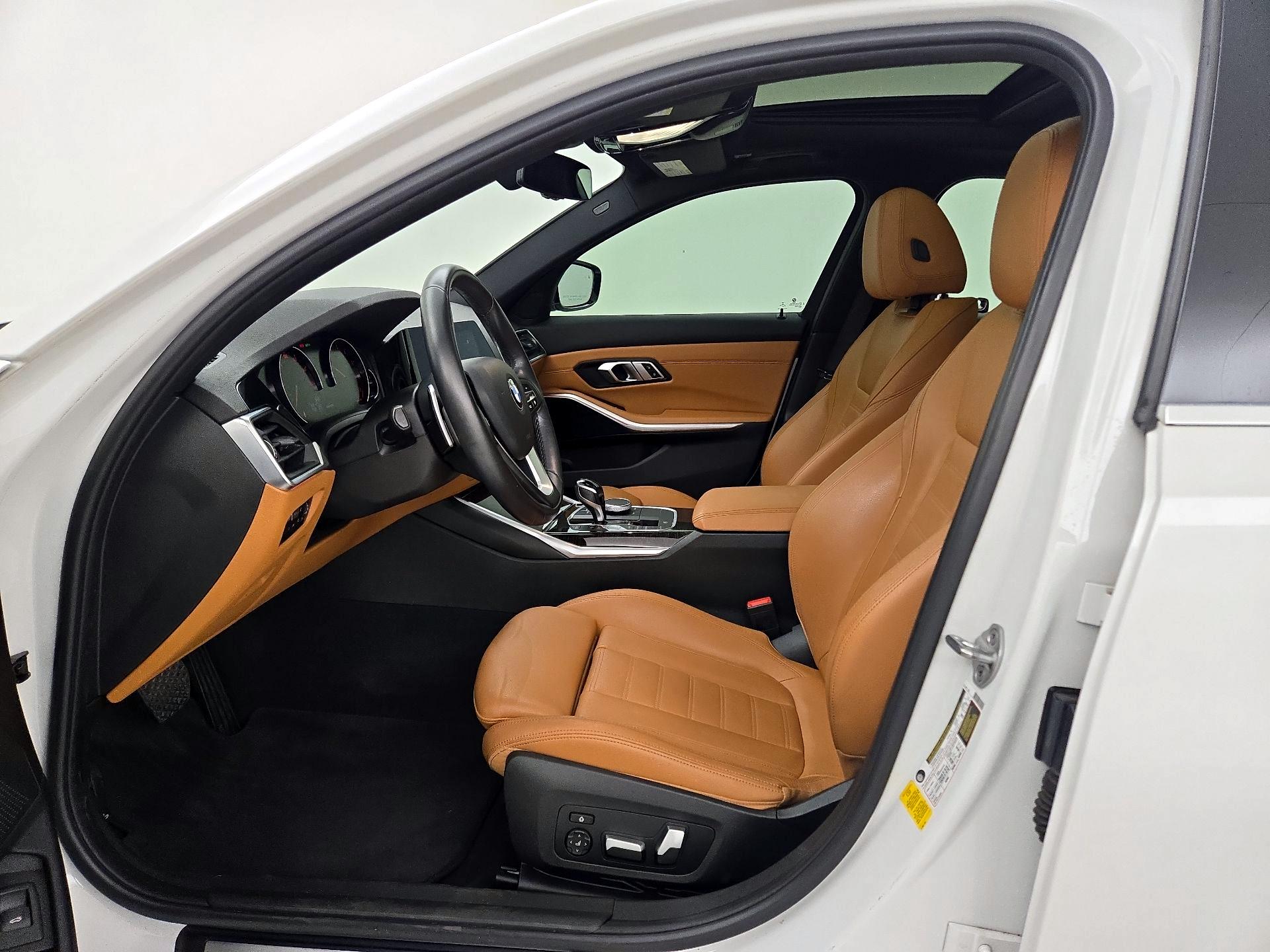 Thumbnail: 2020 BMW 3 Series - 11