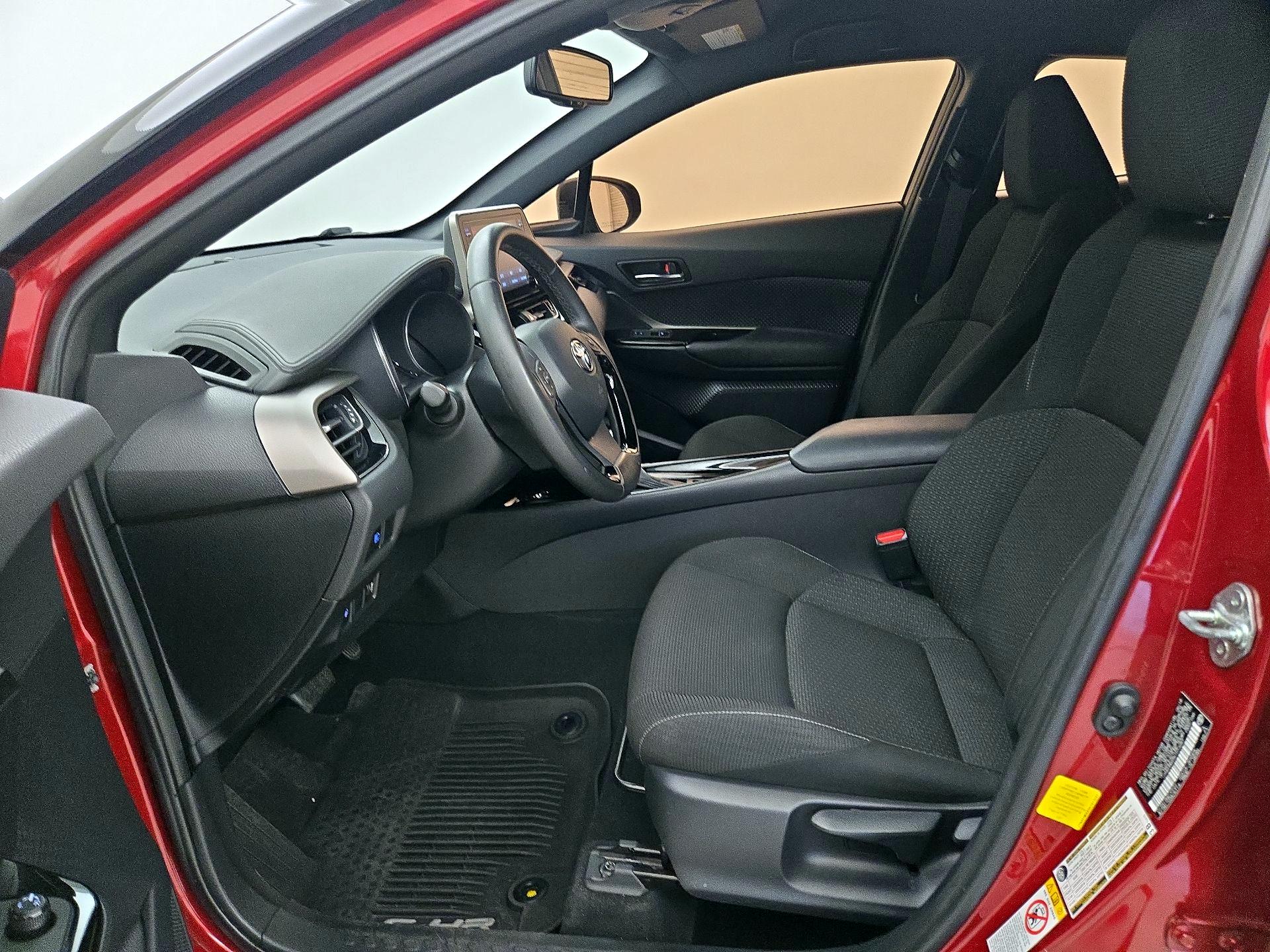 Thumbnail: 2019 Toyota C-HR - 11