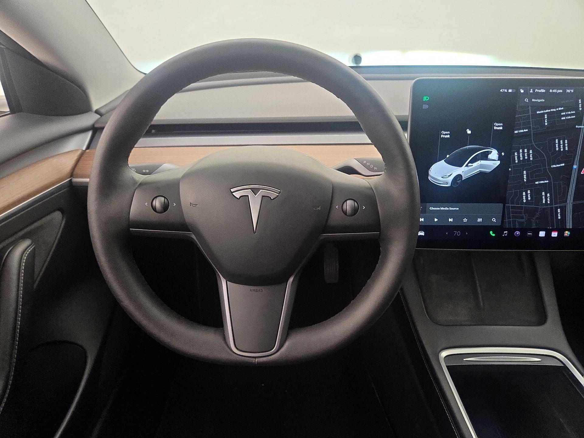 Thumbnail: 2021 Tesla Model 3 - 10