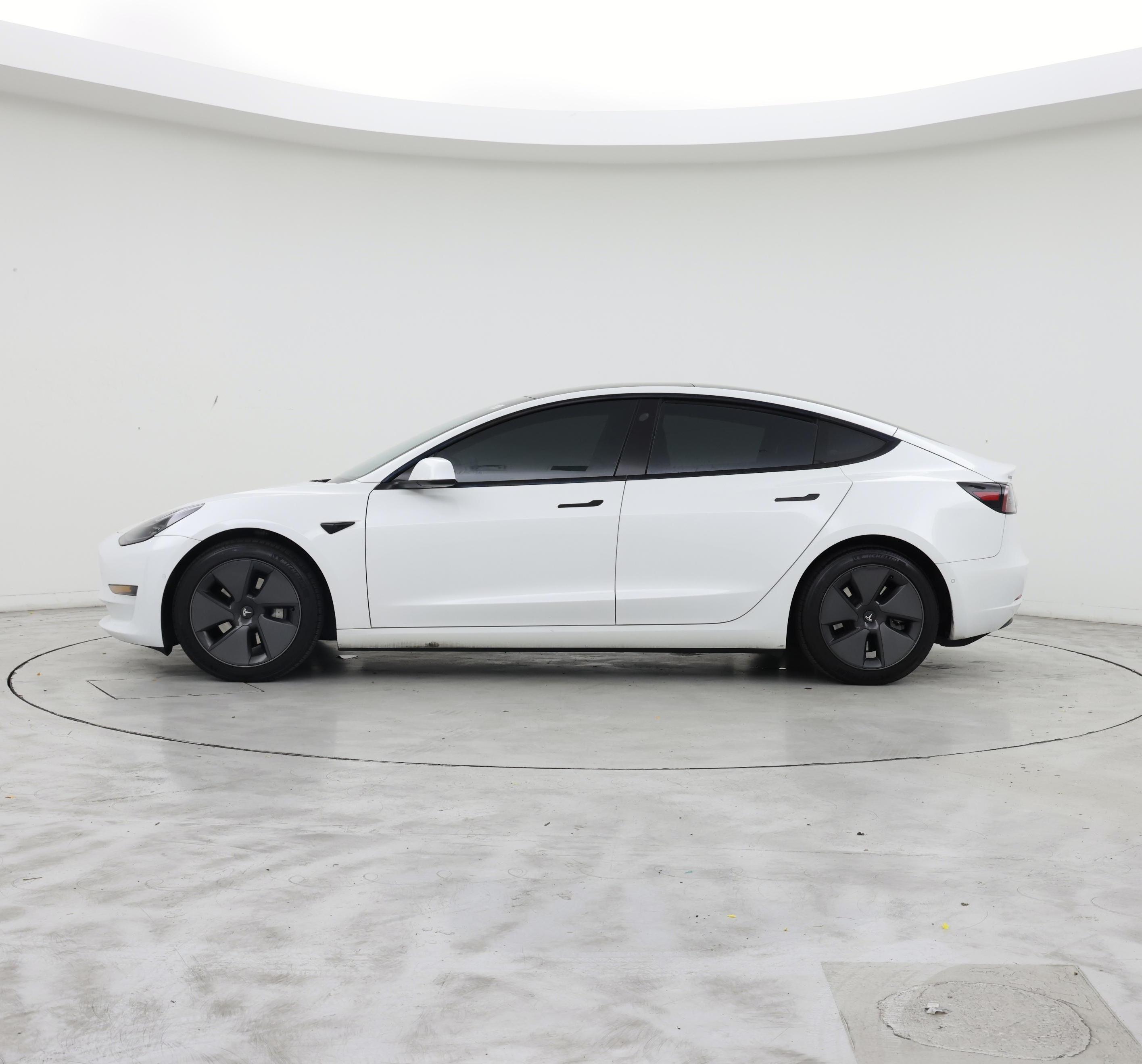 Thumbnail: 2021 Tesla Model 3 - 3