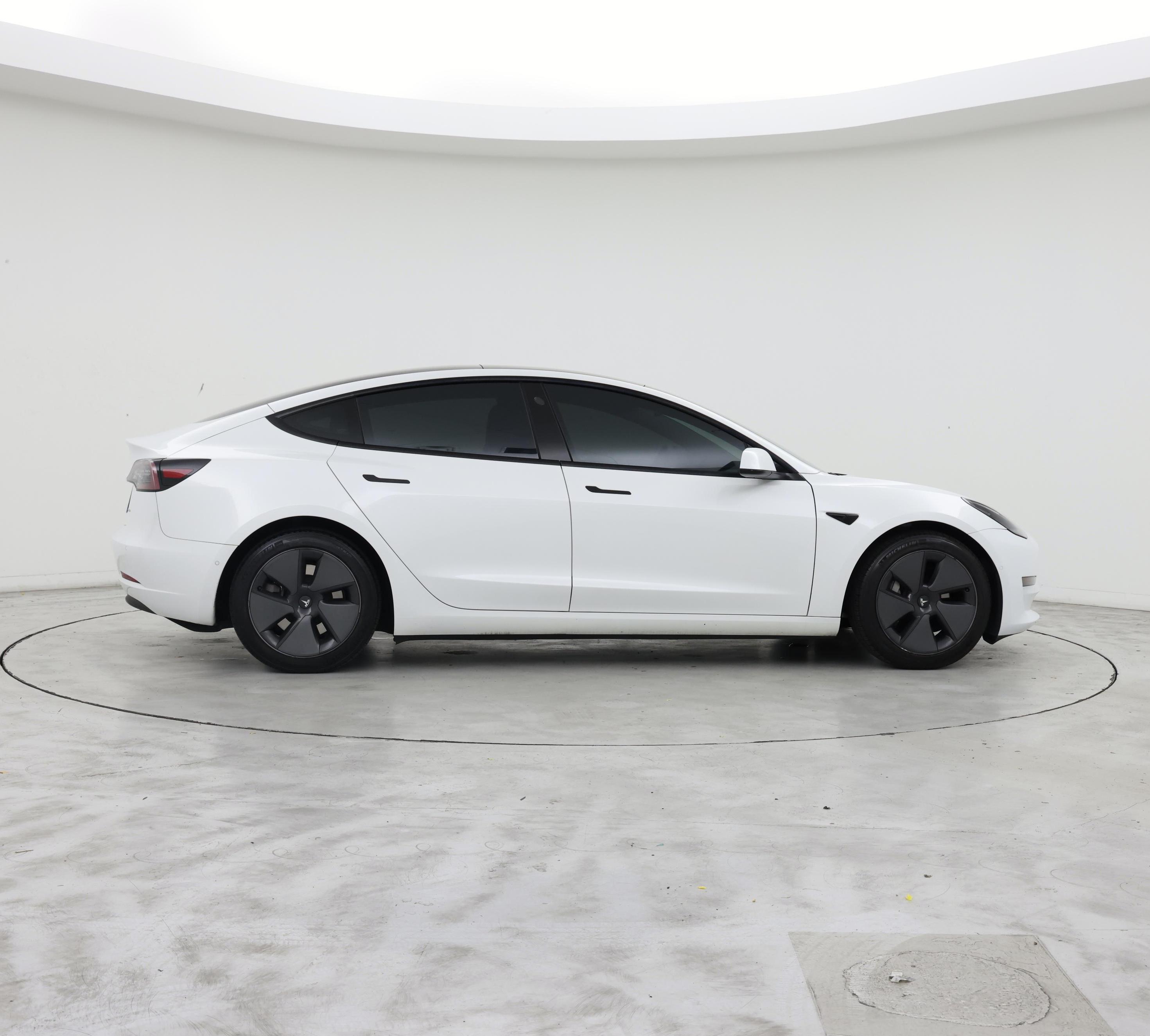 Thumbnail: 2021 Tesla Model 3 - 7