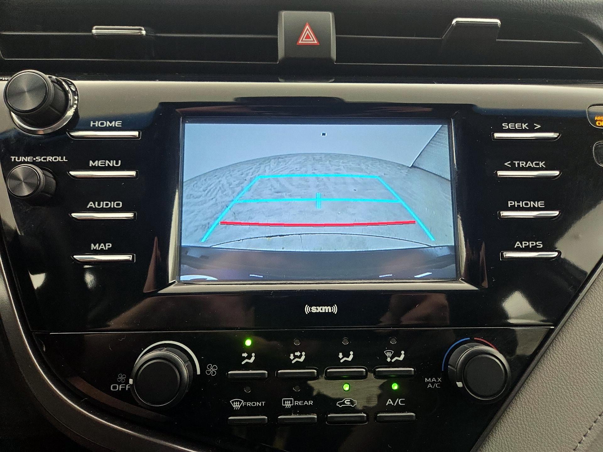 Thumbnail: 2020 Toyota Camry - 14