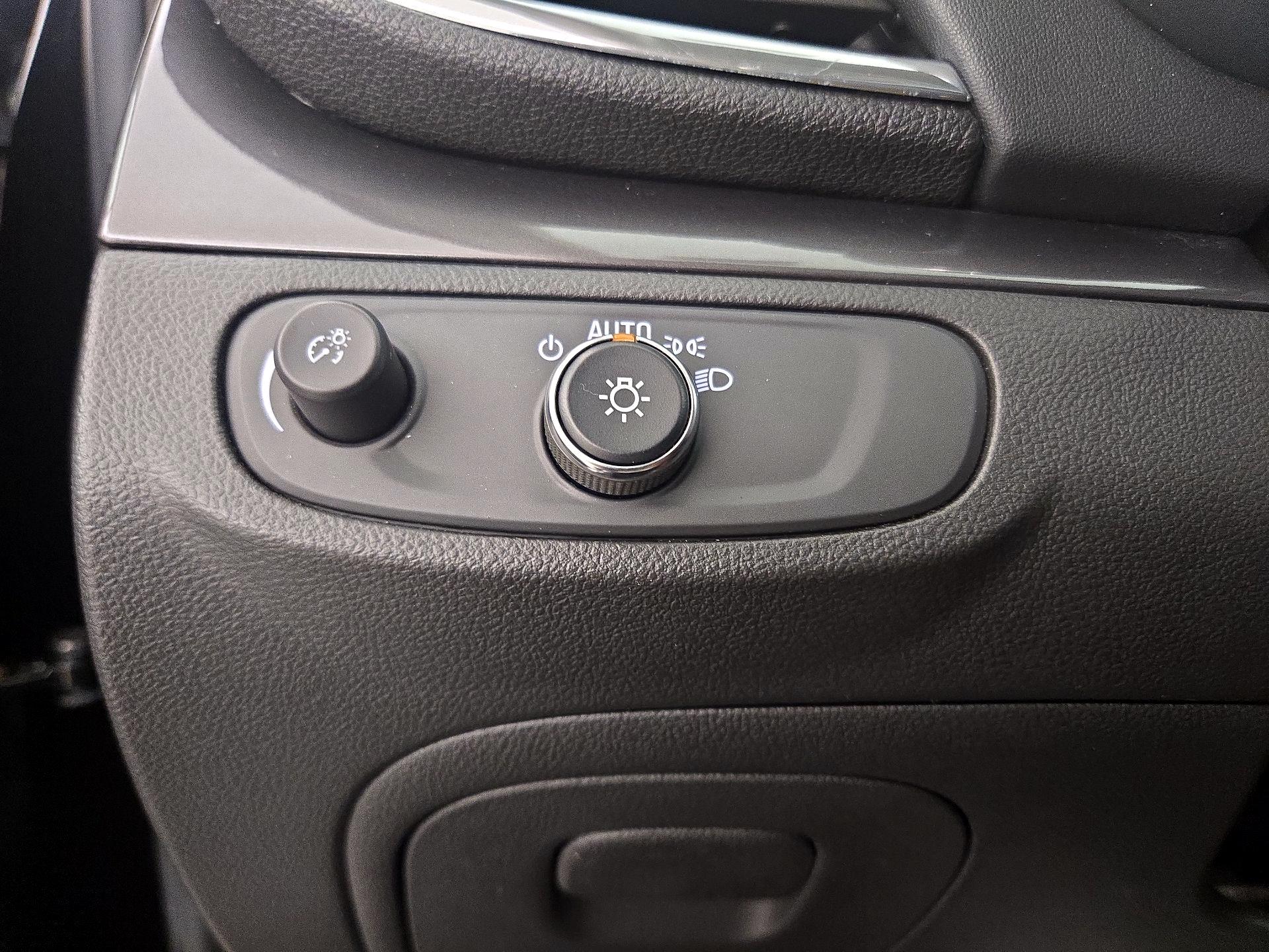 Thumbnail: 2019 Buick Encore - 13
