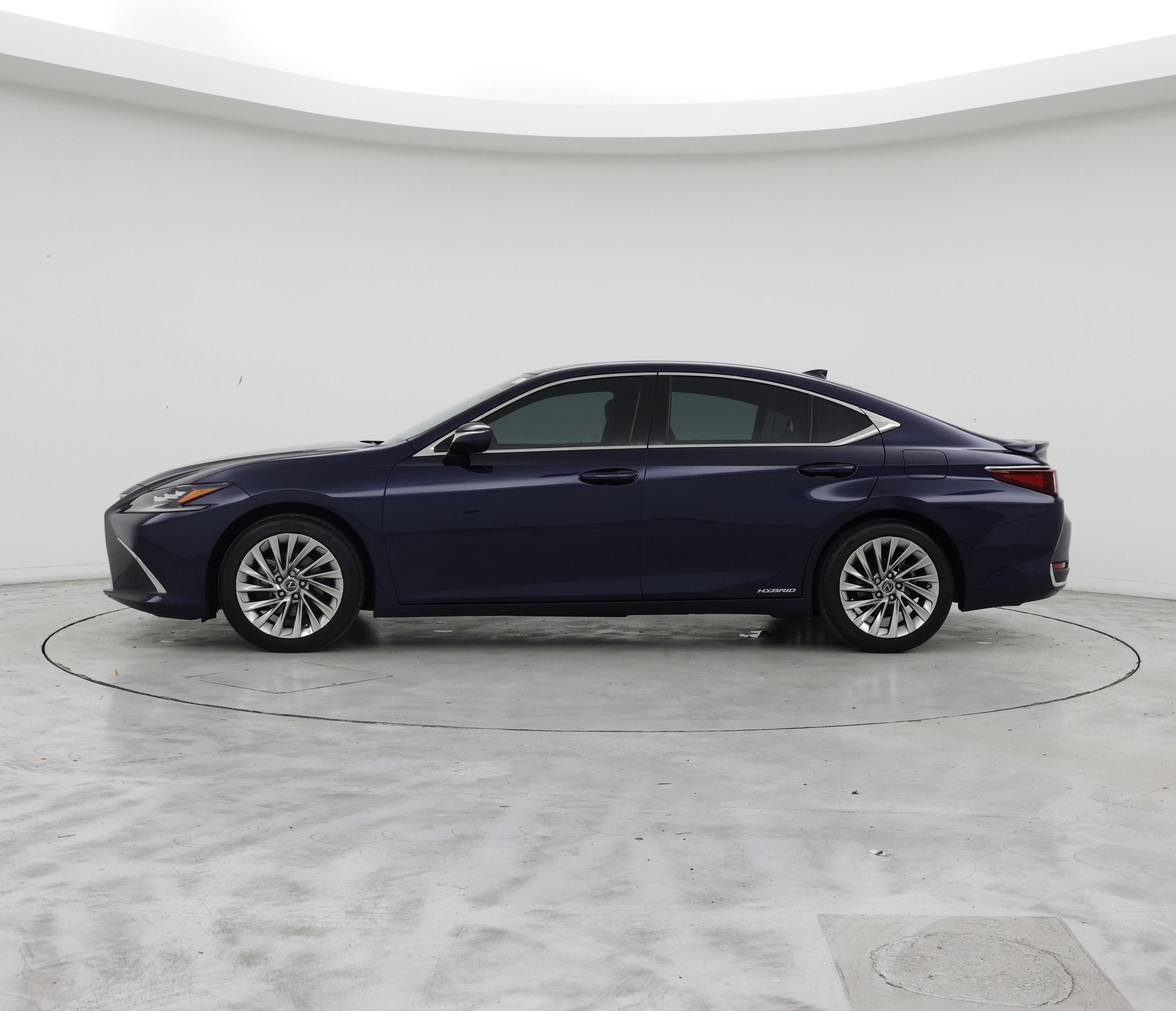 Thumbnail: 2022 Lexus ES - 3