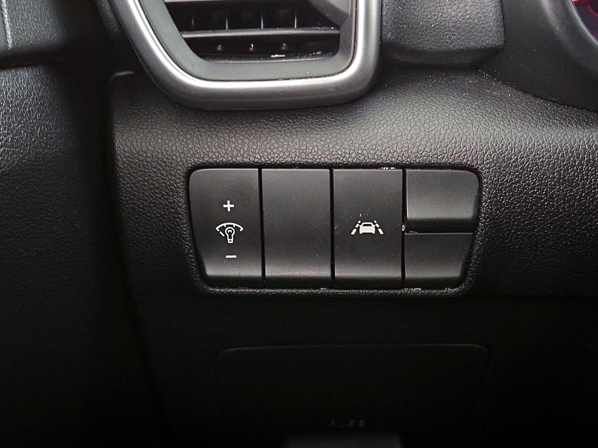 Thumbnail: 2020 Kia Sportage - 13