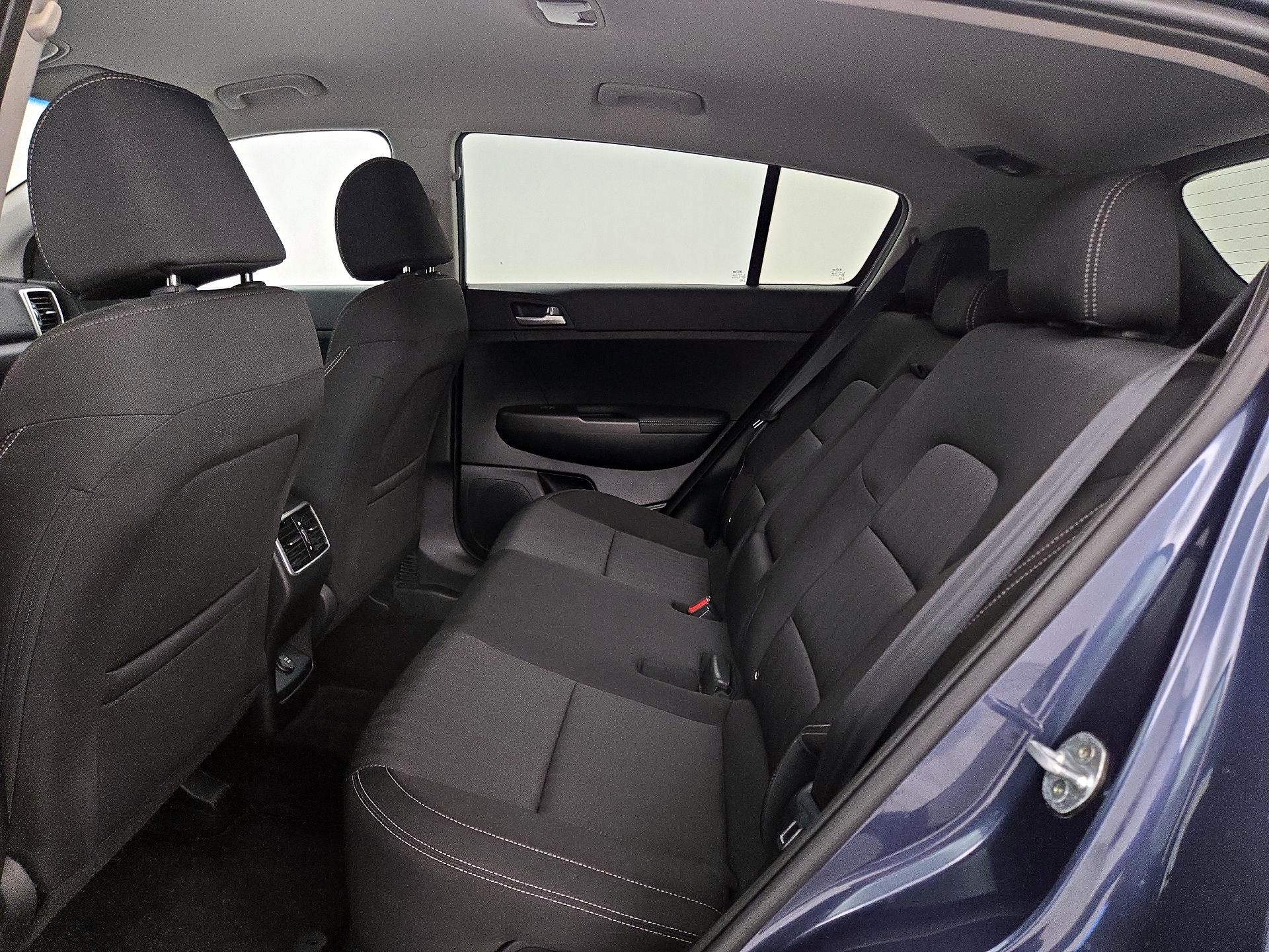 Thumbnail: 2020 Kia Sportage - 19