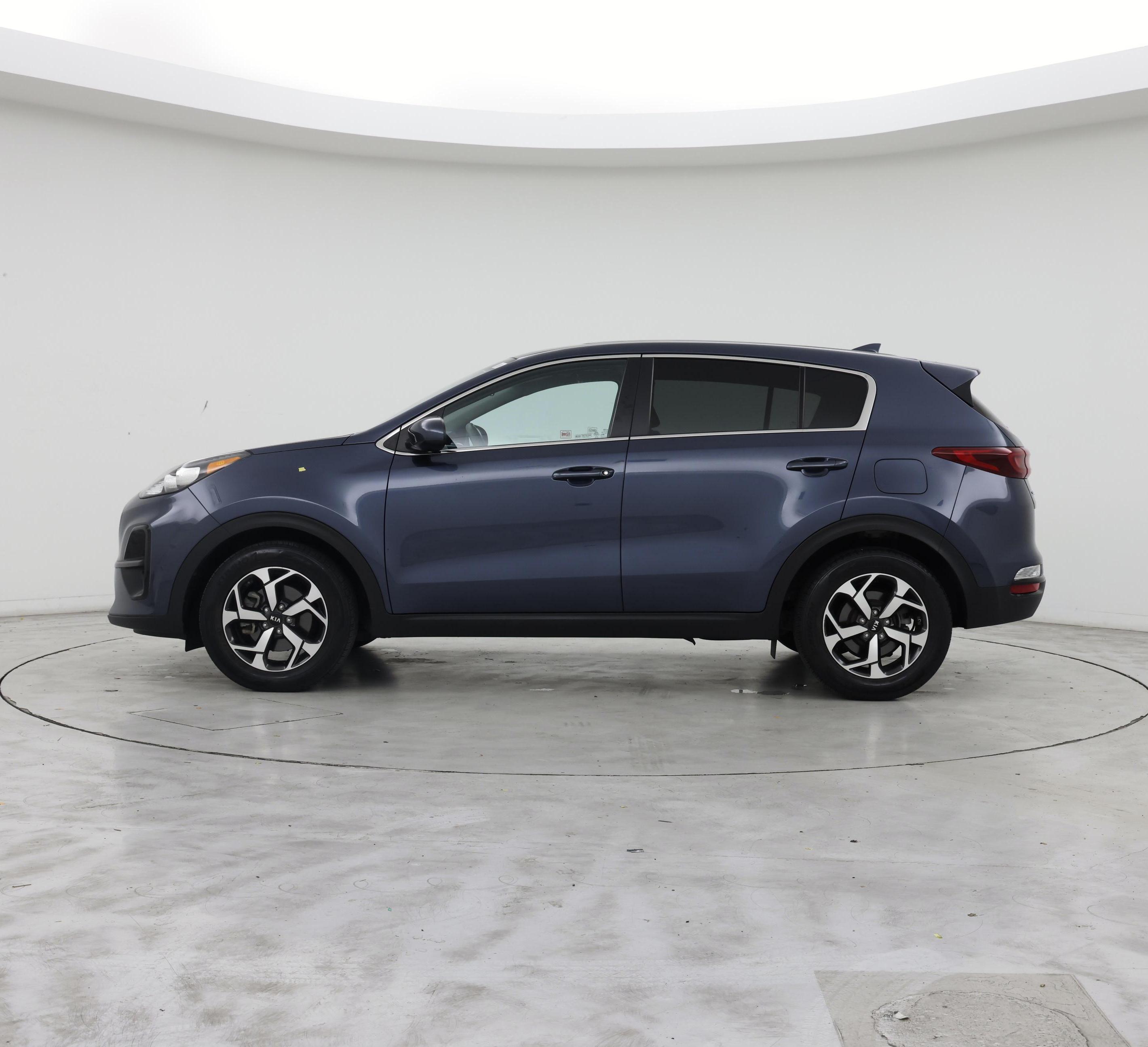 Thumbnail: 2020 Kia Sportage - 3