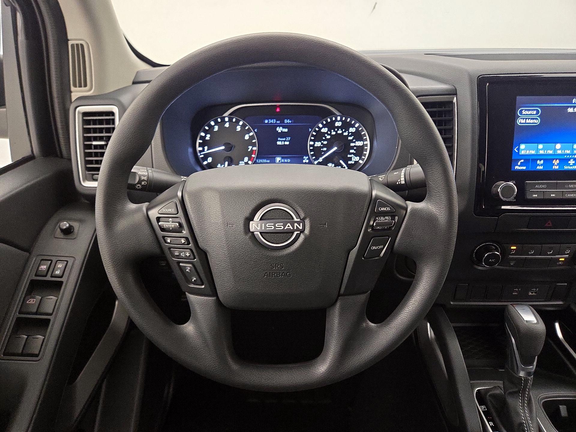 Thumbnail: 2022 Nissan Frontier - 10