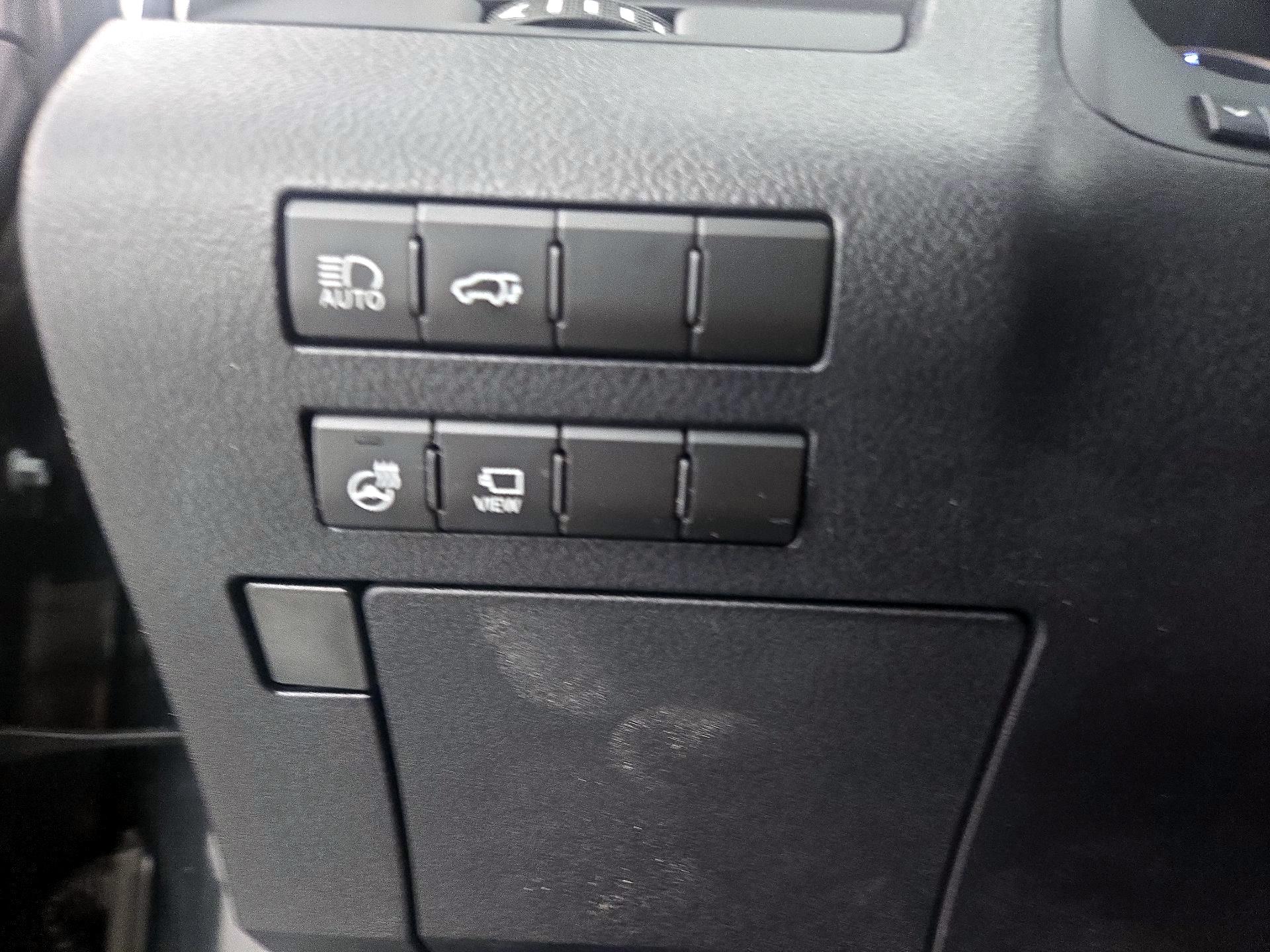 Thumbnail: 2022 Lexus RX - 13