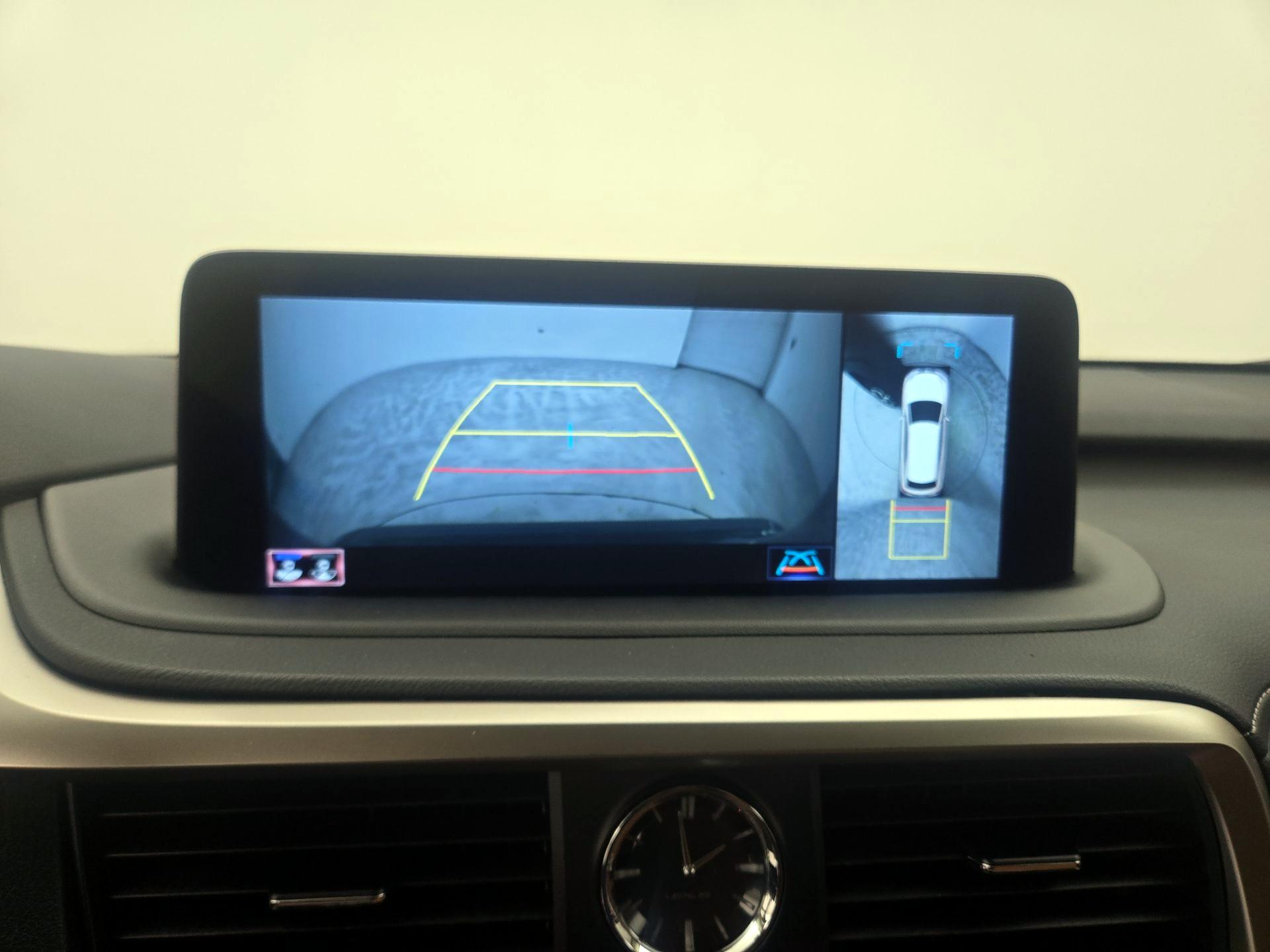 Thumbnail: 2022 Lexus RX - 15