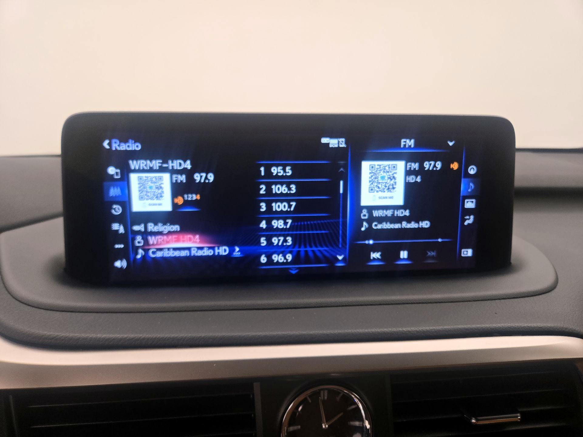 Thumbnail: 2022 Lexus RX - 16