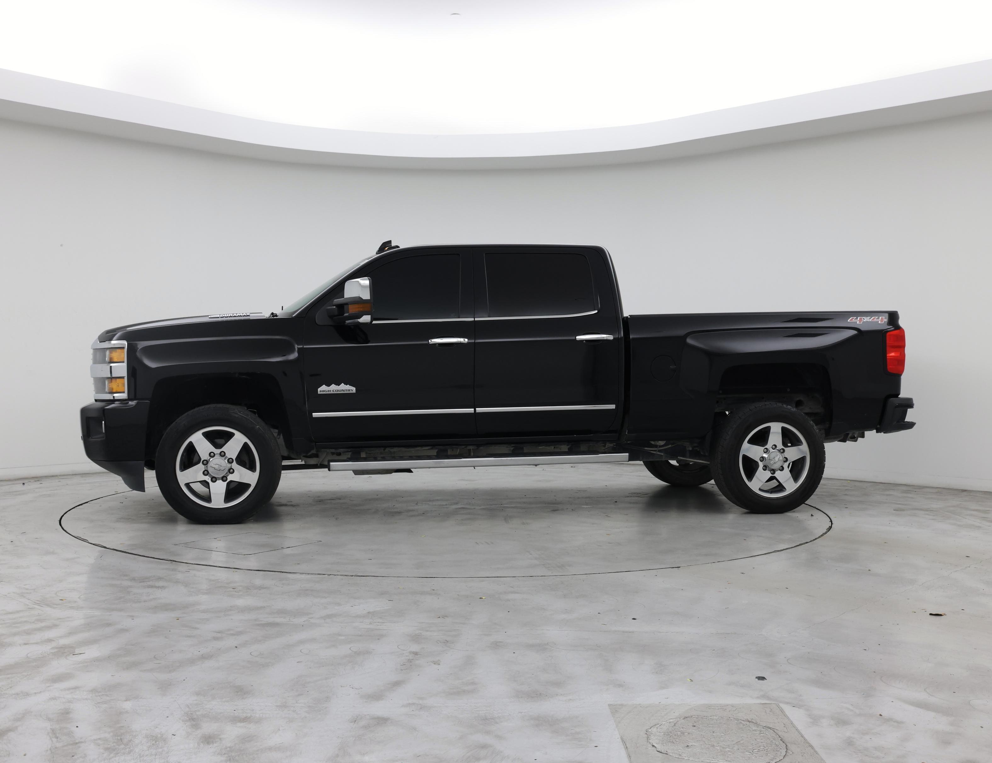 Thumbnail: 2016 Chevrolet Silverado 2500 - 3