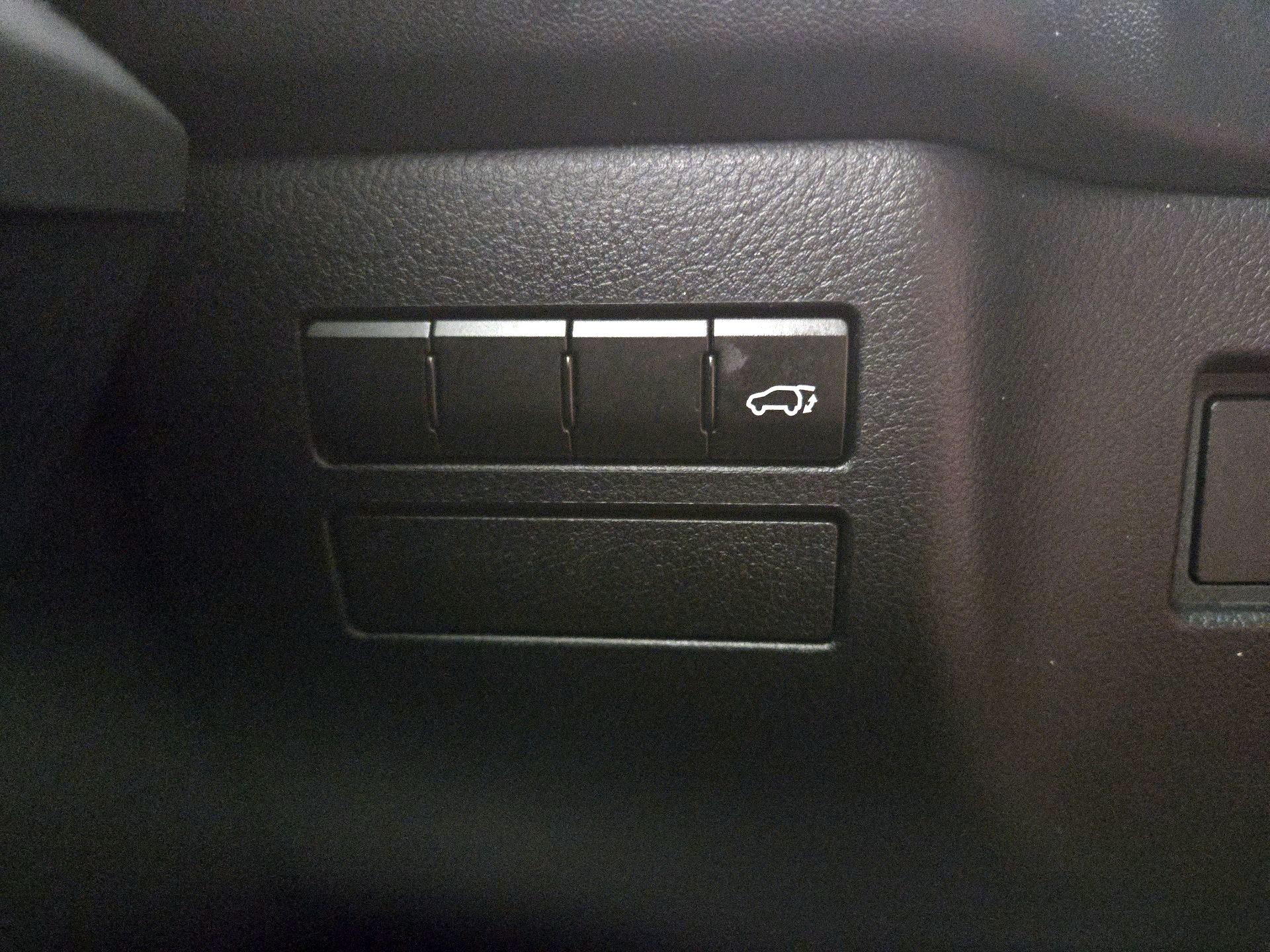 Thumbnail: 2017 Lexus NX - 13