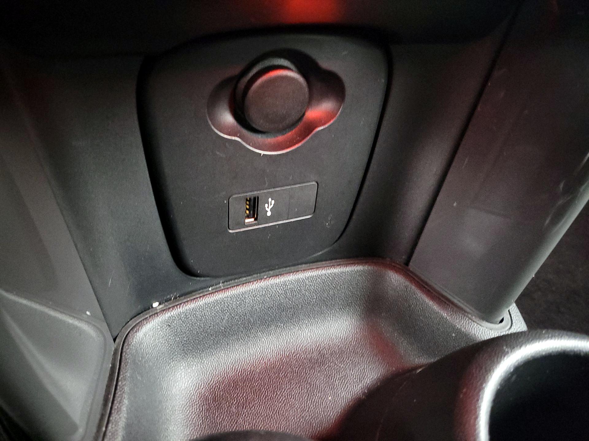 Thumbnail: 2022 MINI Cooper Hardtop - 18