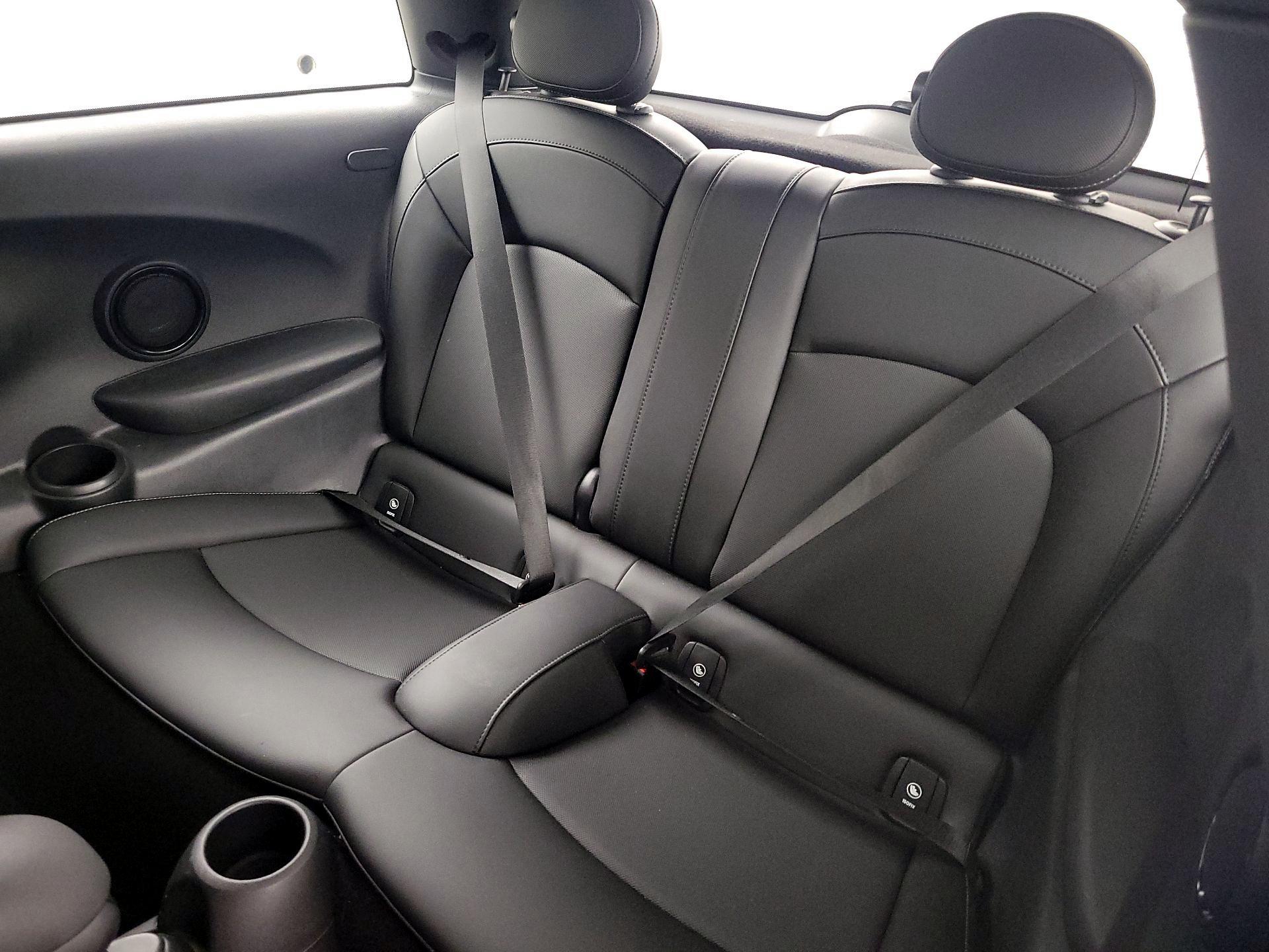 Thumbnail: 2022 MINI Cooper Hardtop - 20